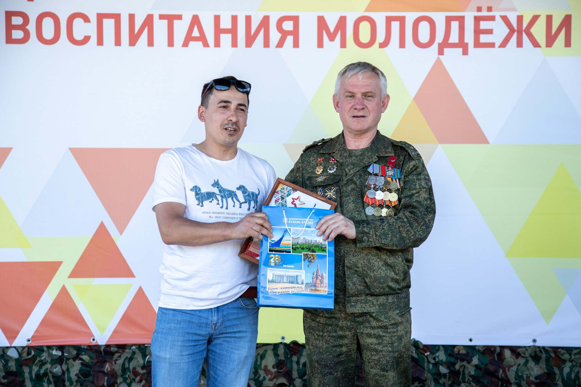 Патриотический фестиваль «Наследие». Репортажный, промышленный и маркетплейс-фотограф Дмитрий Чернат