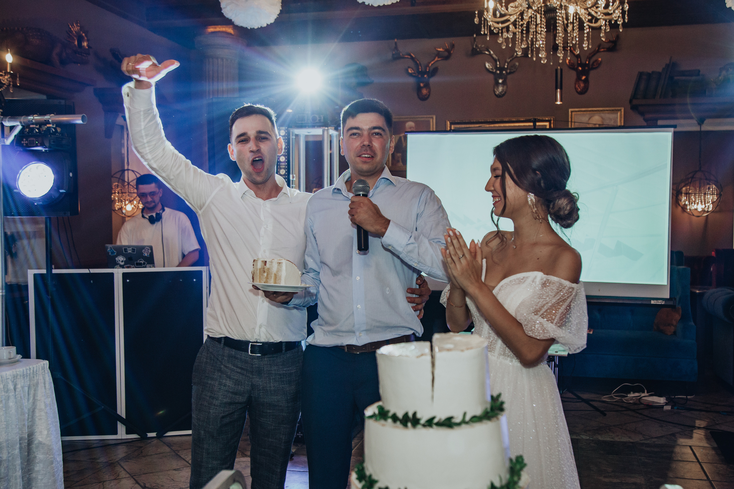 Свадьба Реналь и Райля. Свадебный фотограф и видеограф Саша и Таня в Саратове