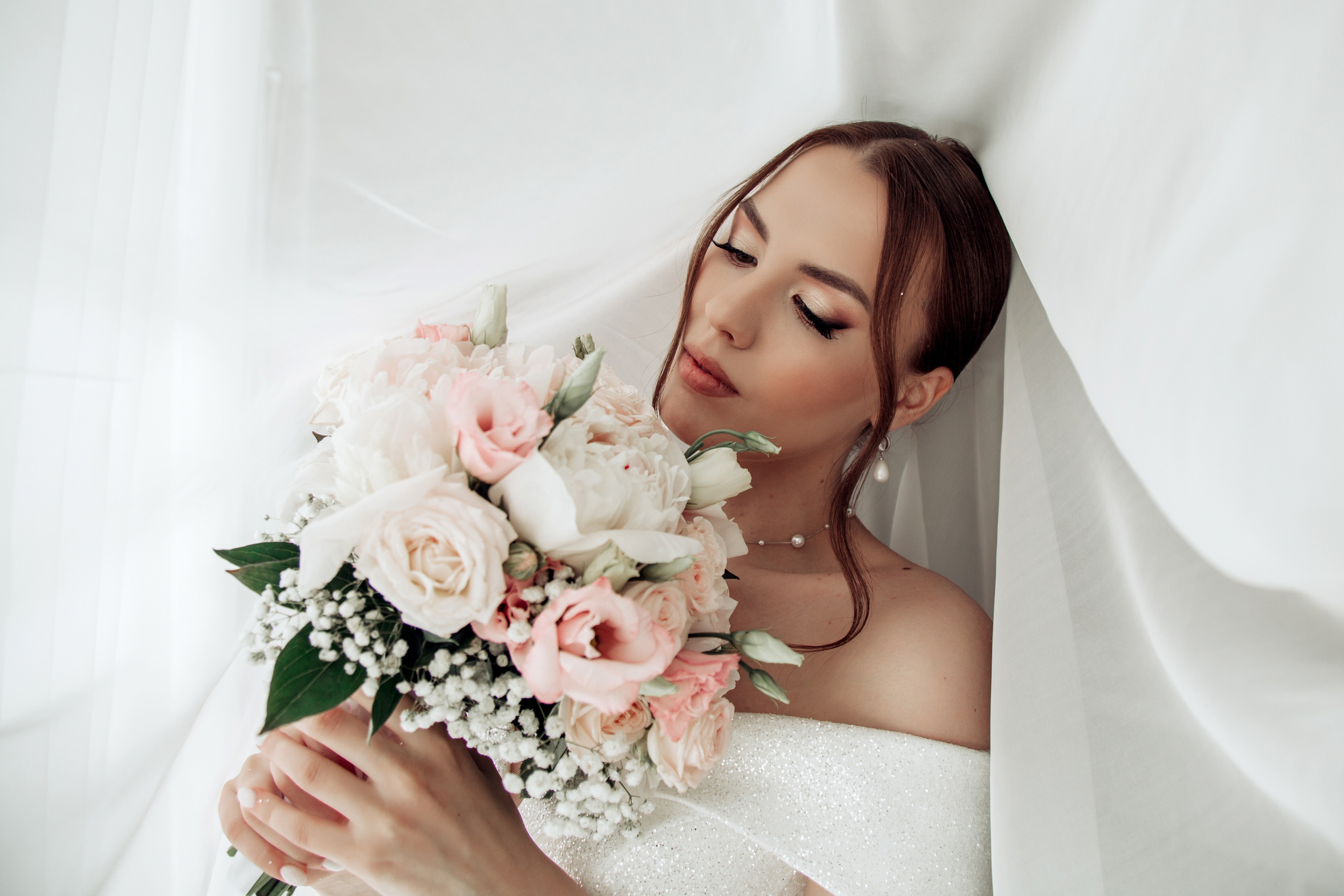 красивая невеста