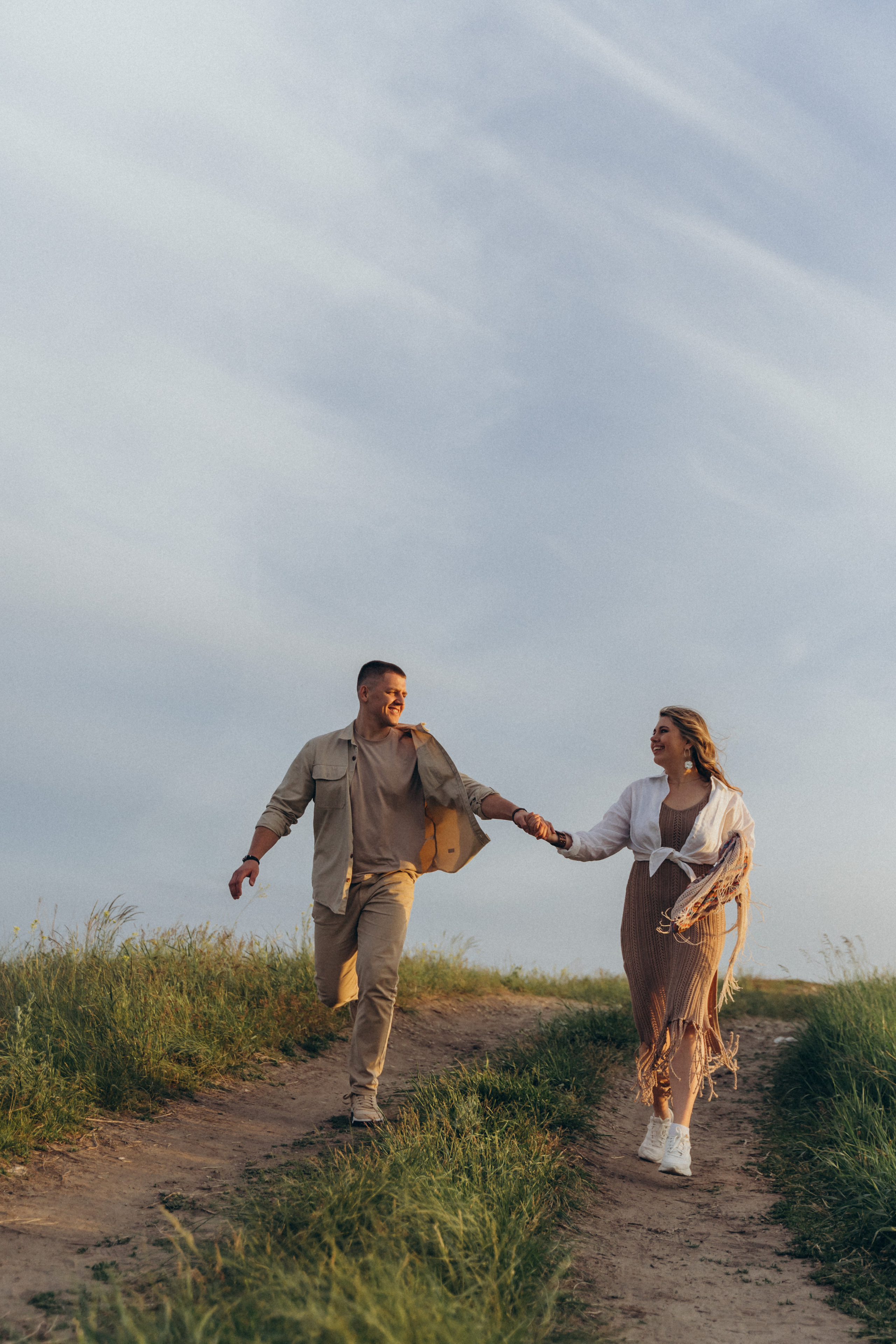 Love story. Рома и Даша. Локация — УВЕК. Семейный фотограф в Саратове