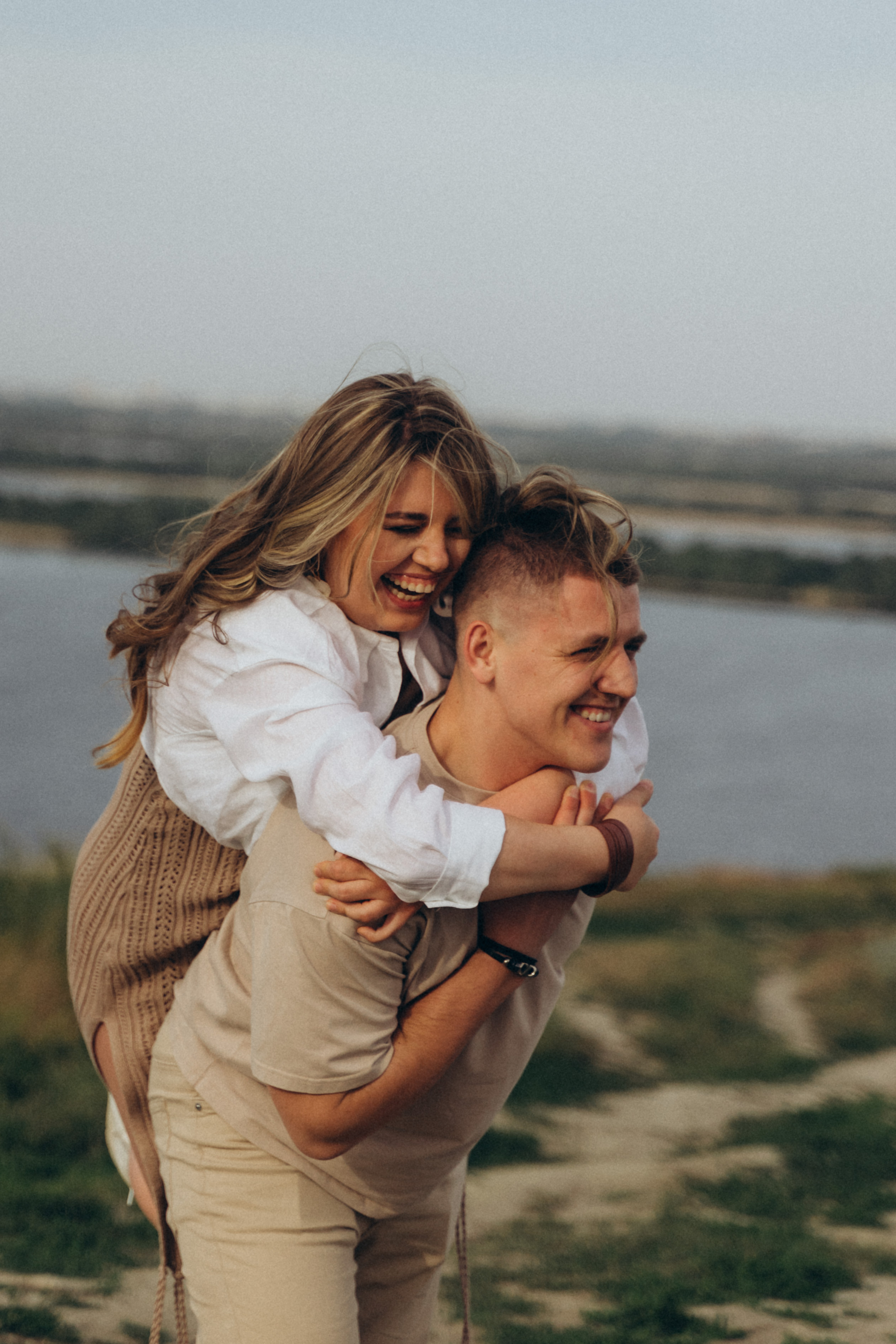 Love story. Рома и Даша. Локация — УВЕК. Семейный фотограф в Саратове