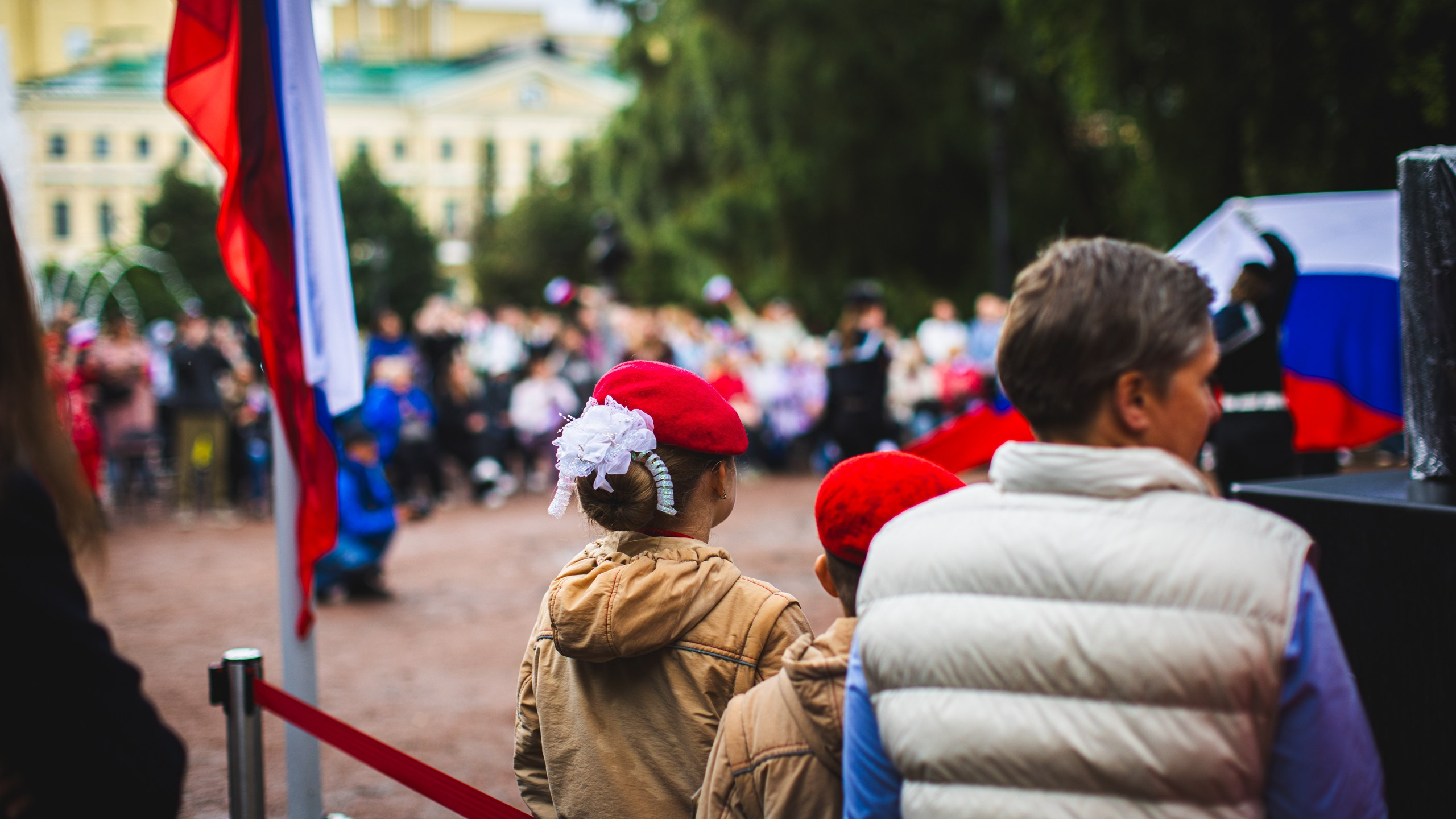 Репортаж с Дня Флага в СПб. Фотограф Елизавета Чечевица | Петербург