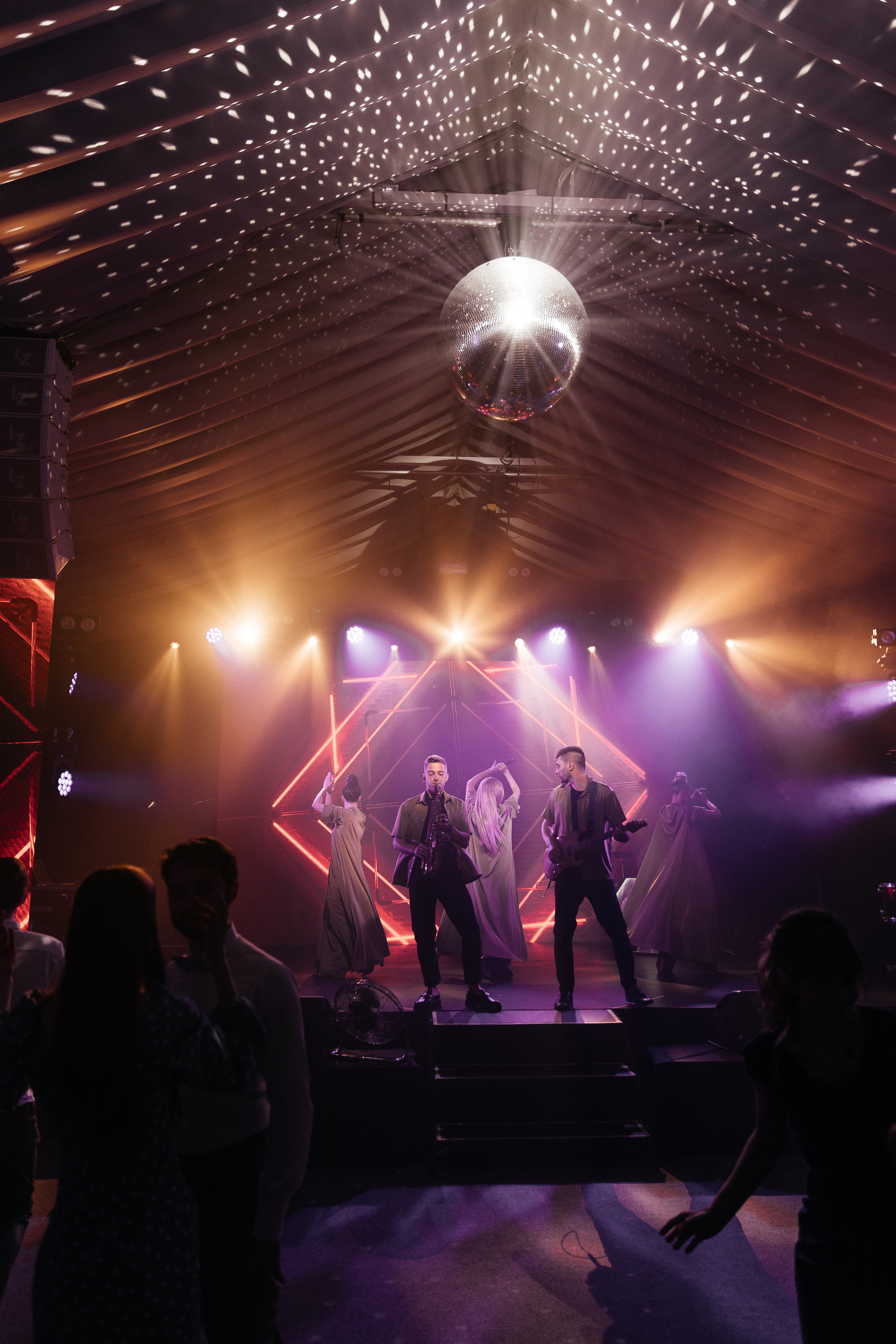 Александра и Тимофей. Свадебный фотограф в Санкт-Петербурге Алексеев Сергей