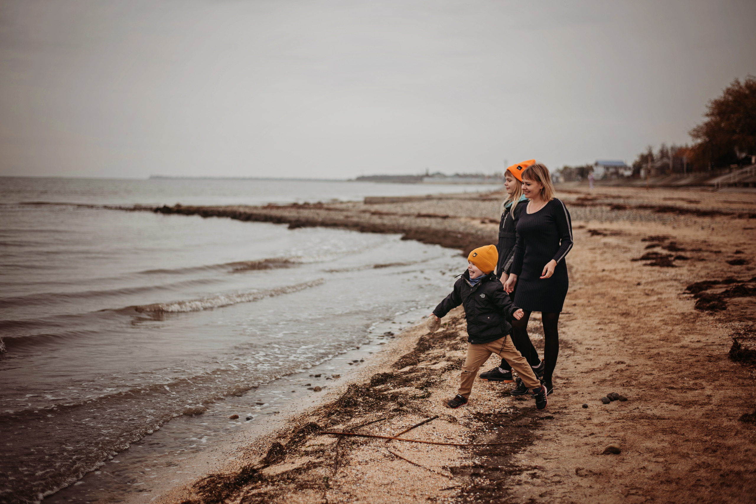 Прогулка с детьми. Детский и семейный фотограф выпускной альбом Приморско-Ахтарск