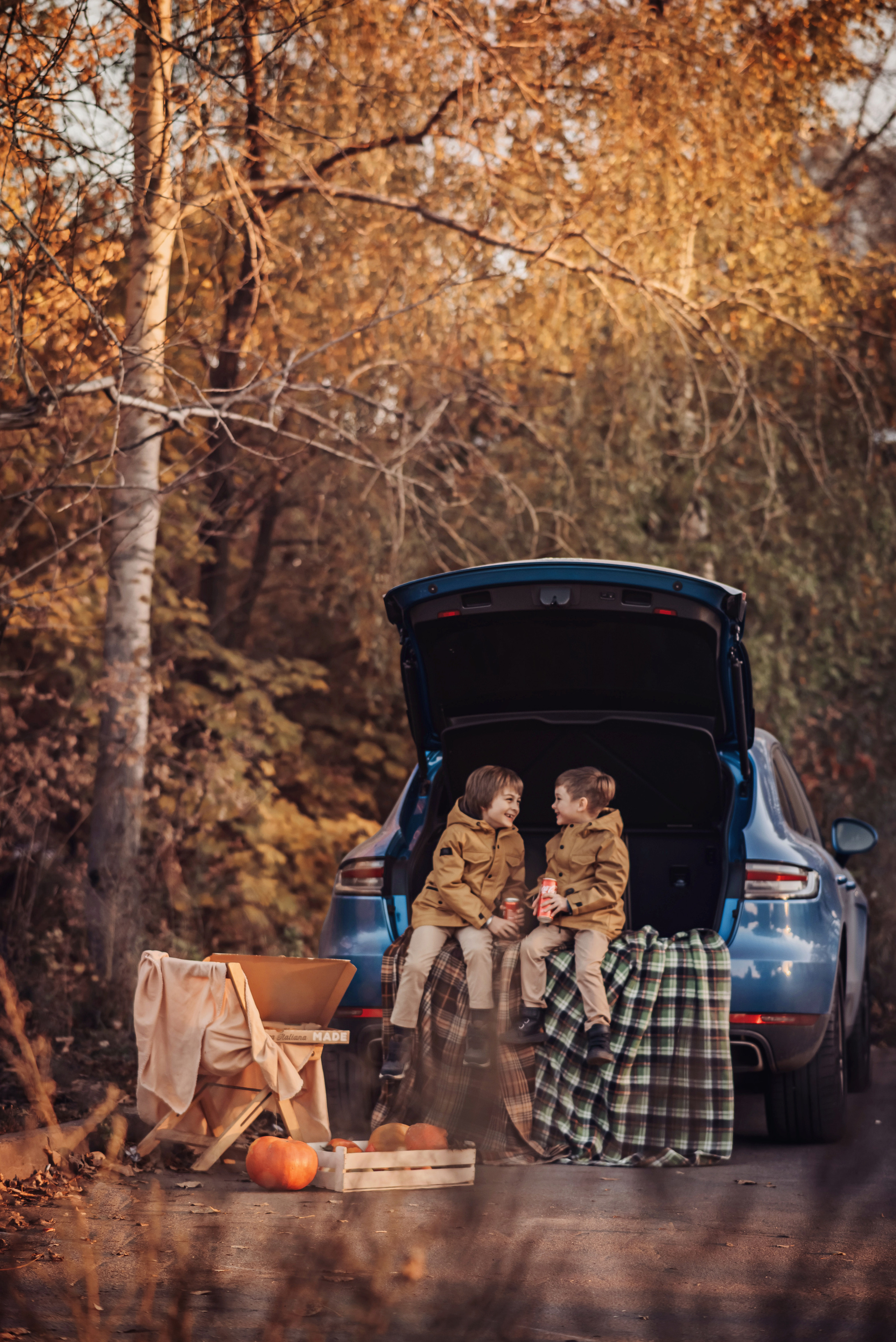 Яркий октябрь. Детский и семейный фотограф выпускной альбом Приморско-Ахтарск