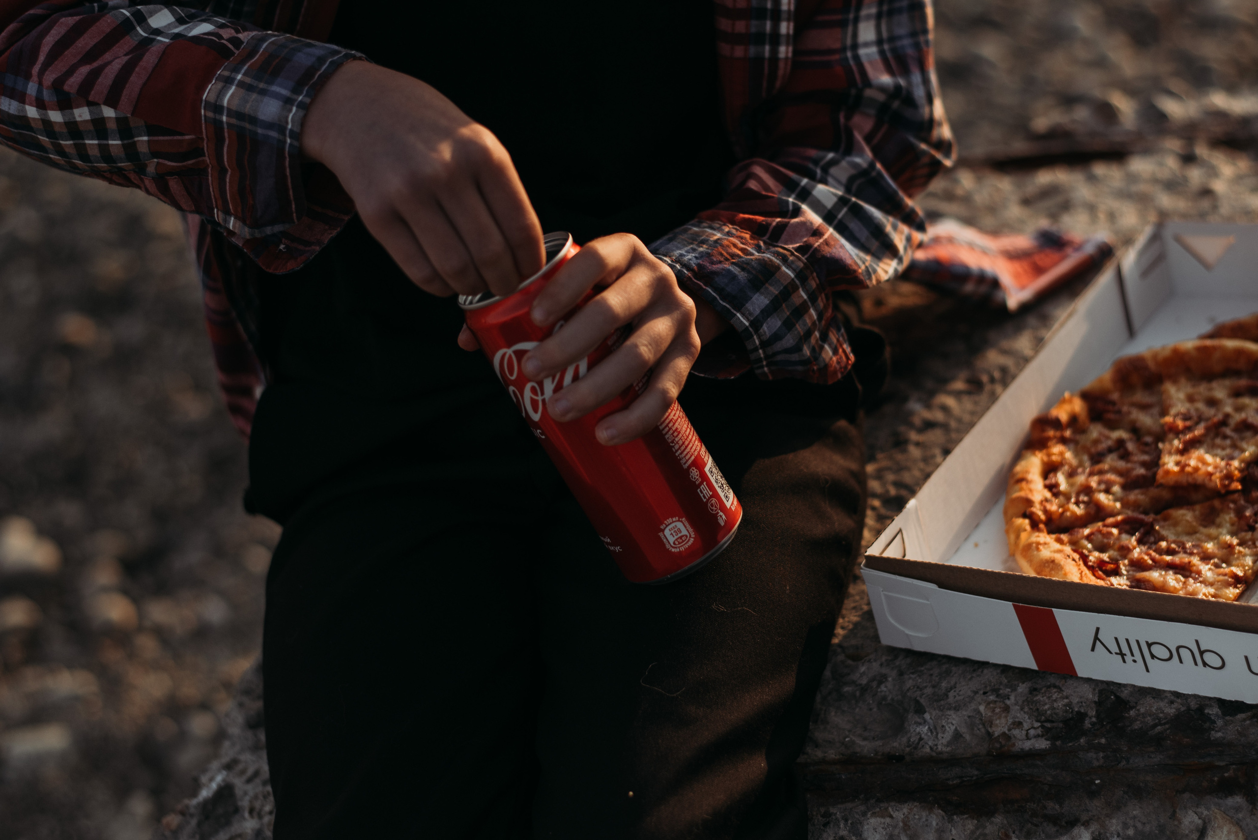 Вкусная пицца и воздушный змей. Детский и семейный фотограф выпускной альбом Приморско-Ахтарск