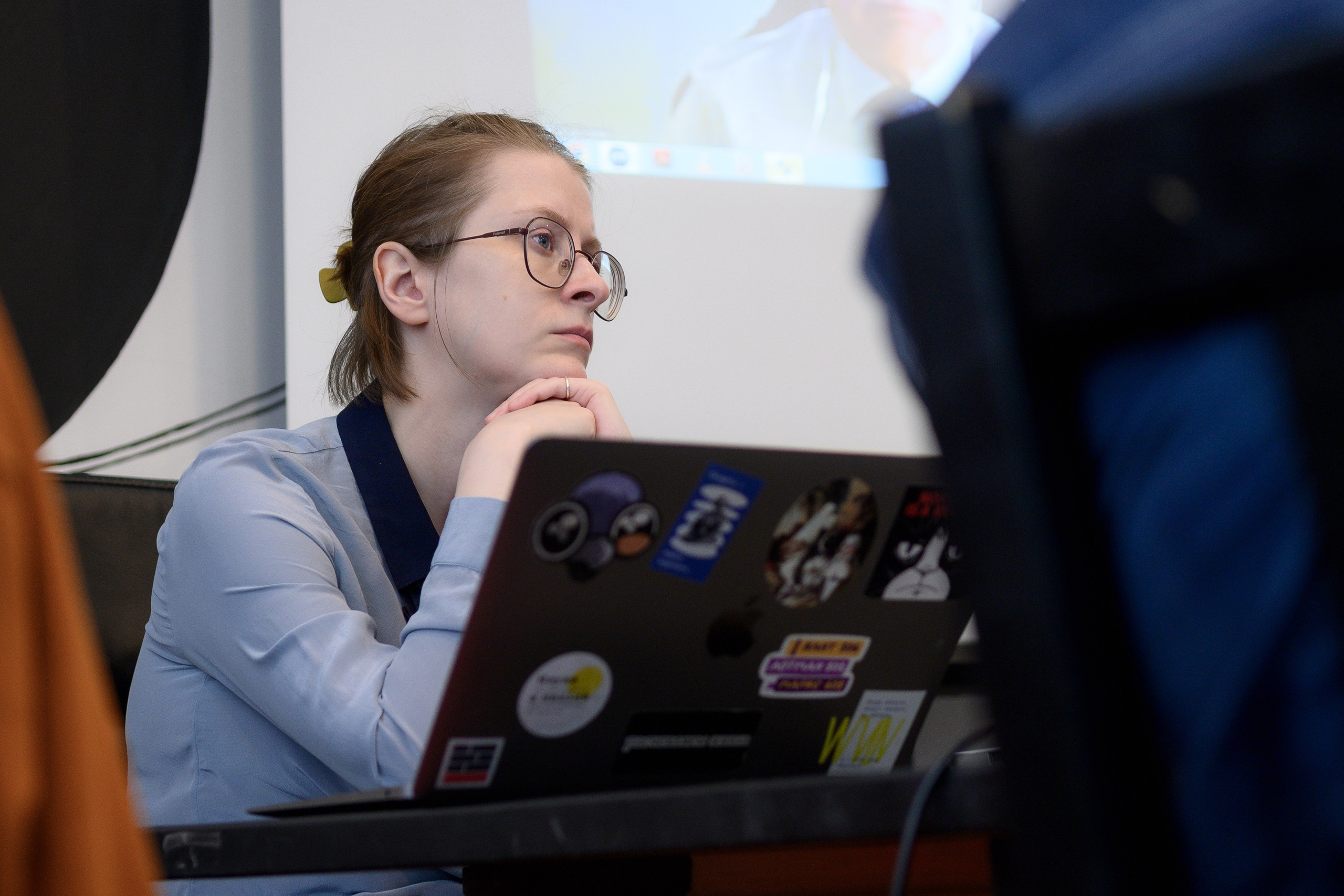 Научный круглый стол. Ларичев Алексей — индивидуальный и репортажный фотограф Москва