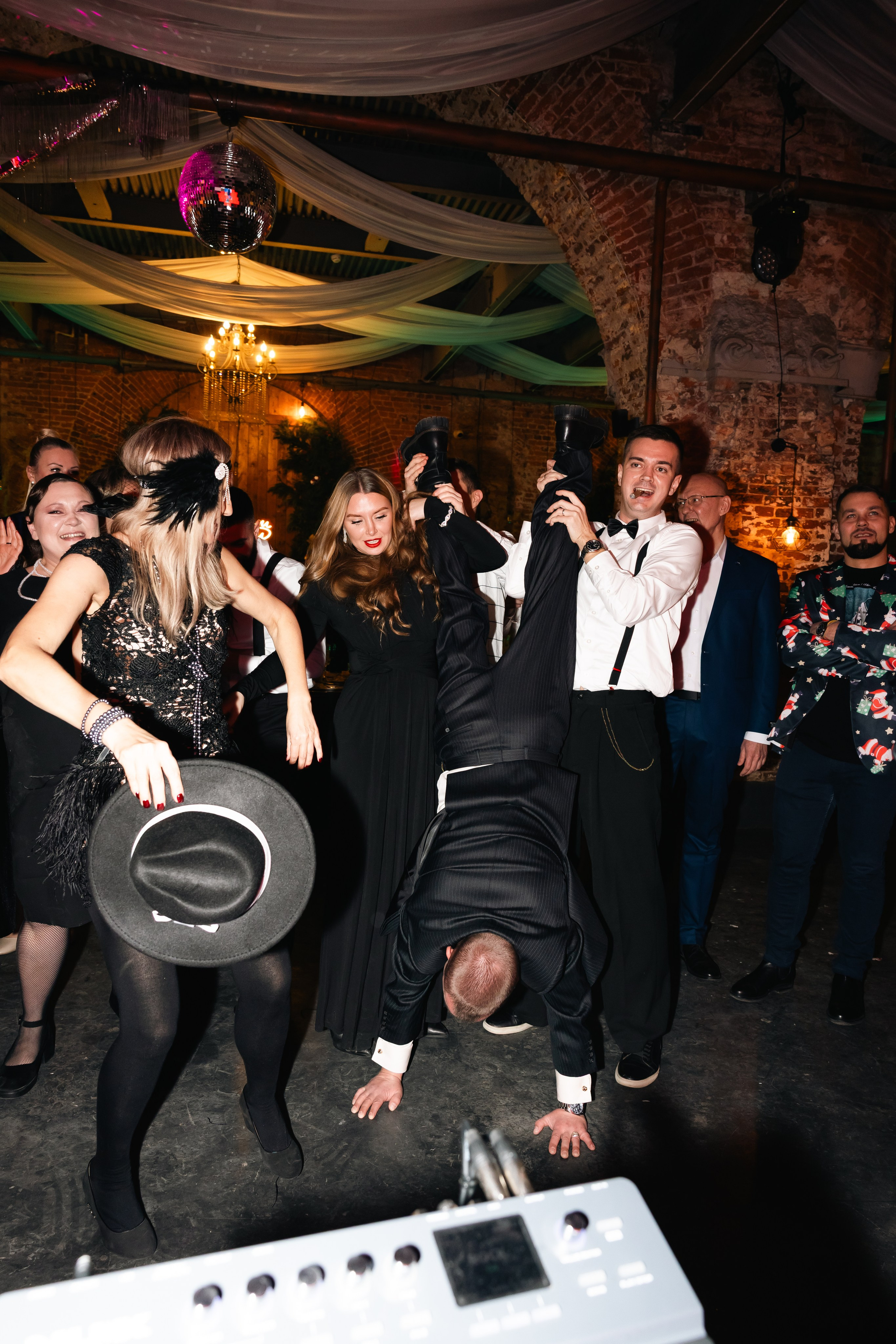 Корпоративы