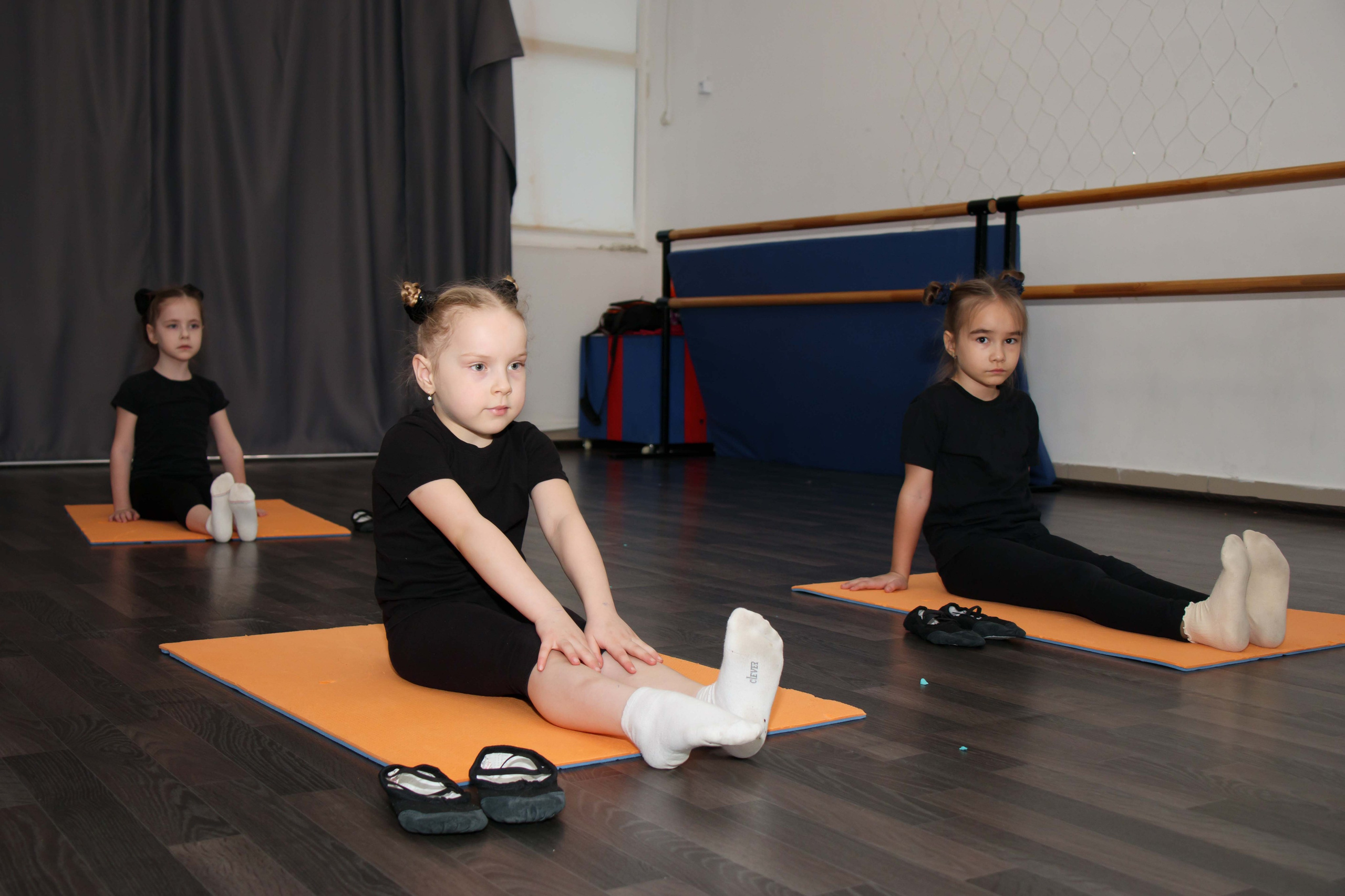 Тренировка в танц. школе. Репортажный Фотограф