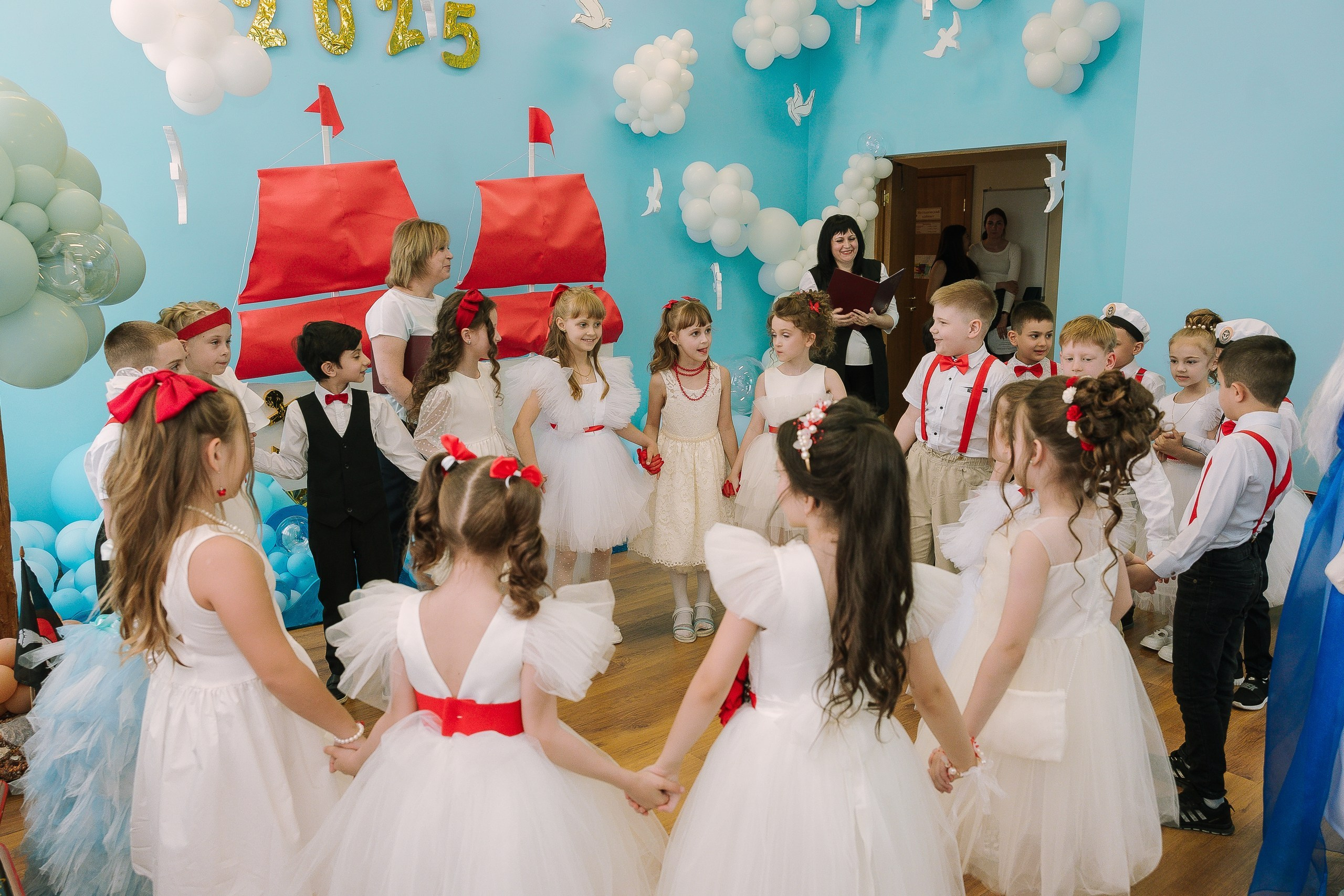 Выпускной 10 ДС. Выпускные альбомы Натальи Бутко: Новороссийск, Анапа, Геленджик