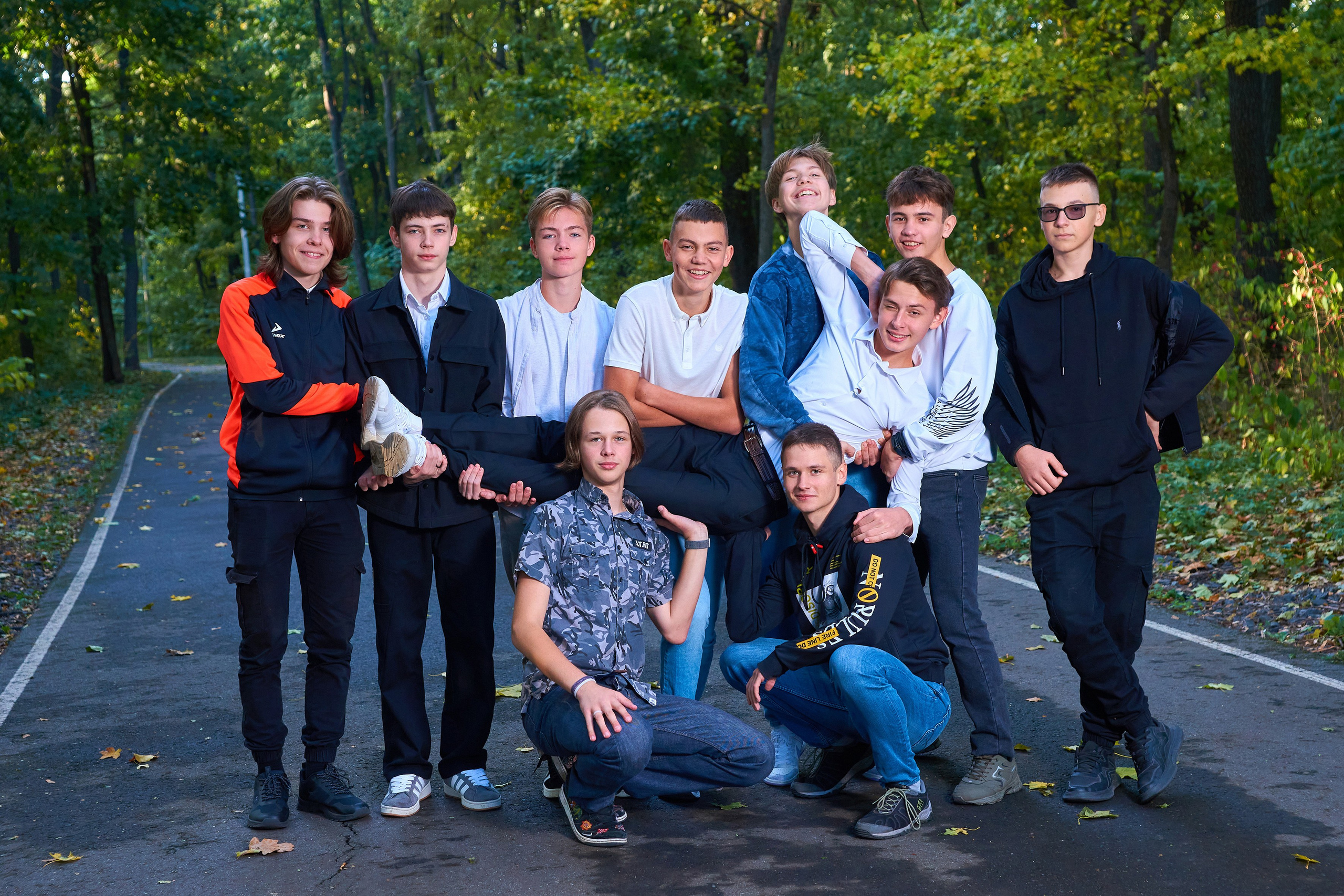 Осень в лесу. 9 класс. 2023. Childrenfoto.ru