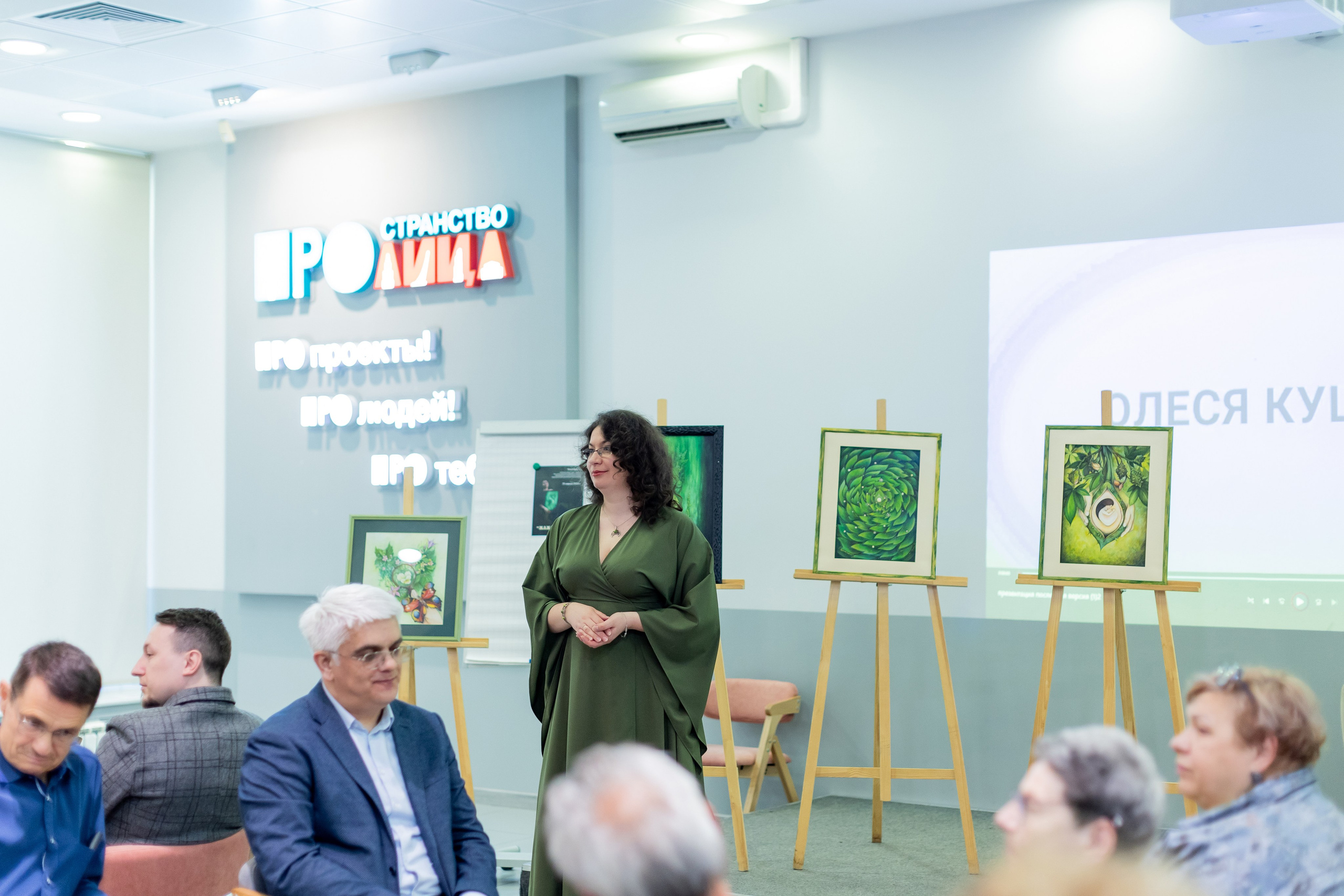 Фотосъемка на день рожденья, юбилей, праздник в г. Московский, Град Московский, ПМГП. Фото и видео Москва, Московский. Свадебный фотограф, видеограф, фотосессии, видеосъемка