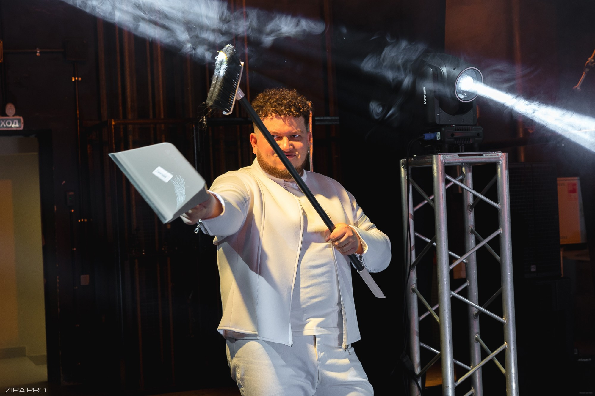 Бэкстейдж съемок промо для кавер-группы «Мед». Фотограф Zipa Pro