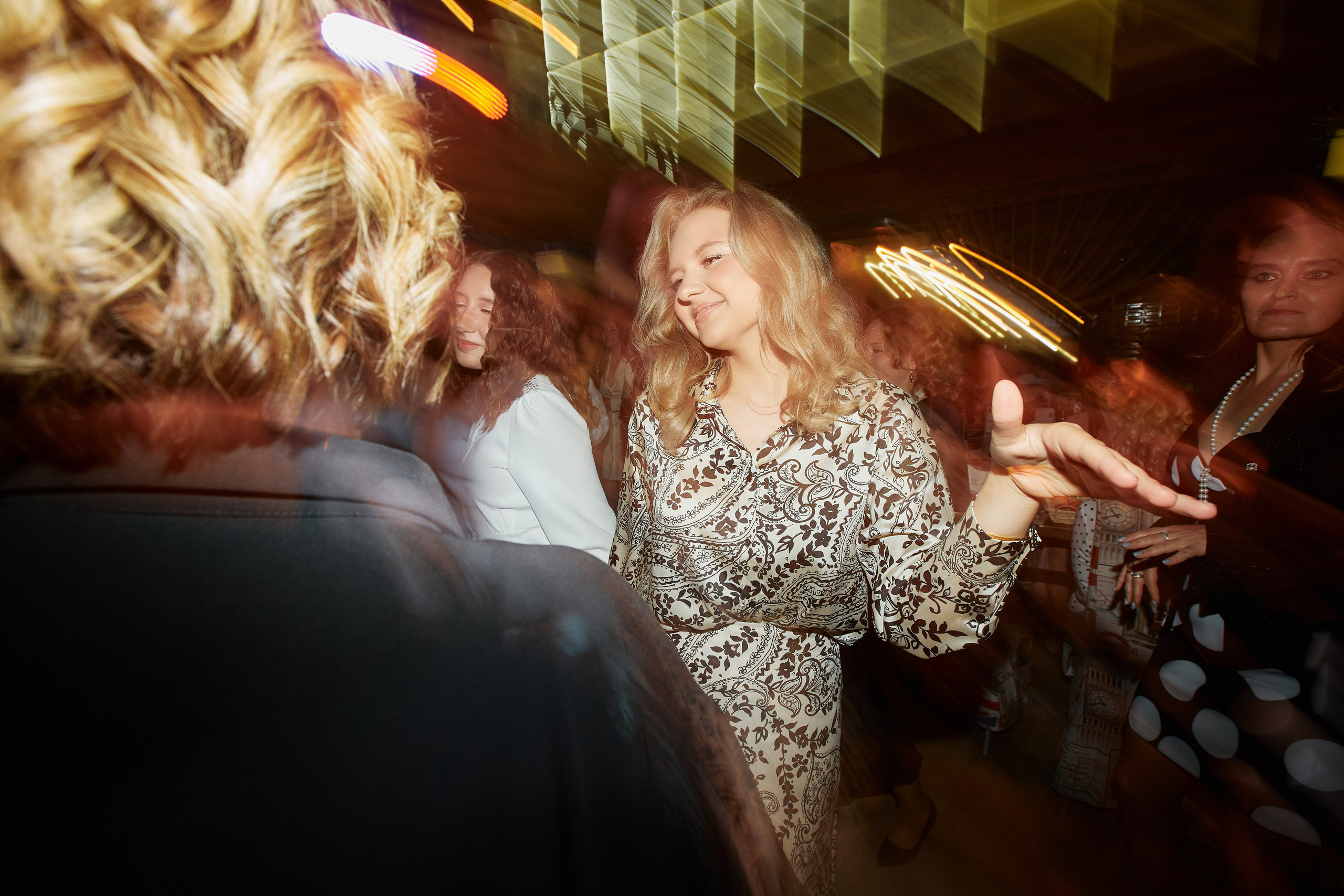 Выпускной 11 класс. Ваш фотограф Антон Колташов город Курган Тюмень Челябинск Екатеринбург