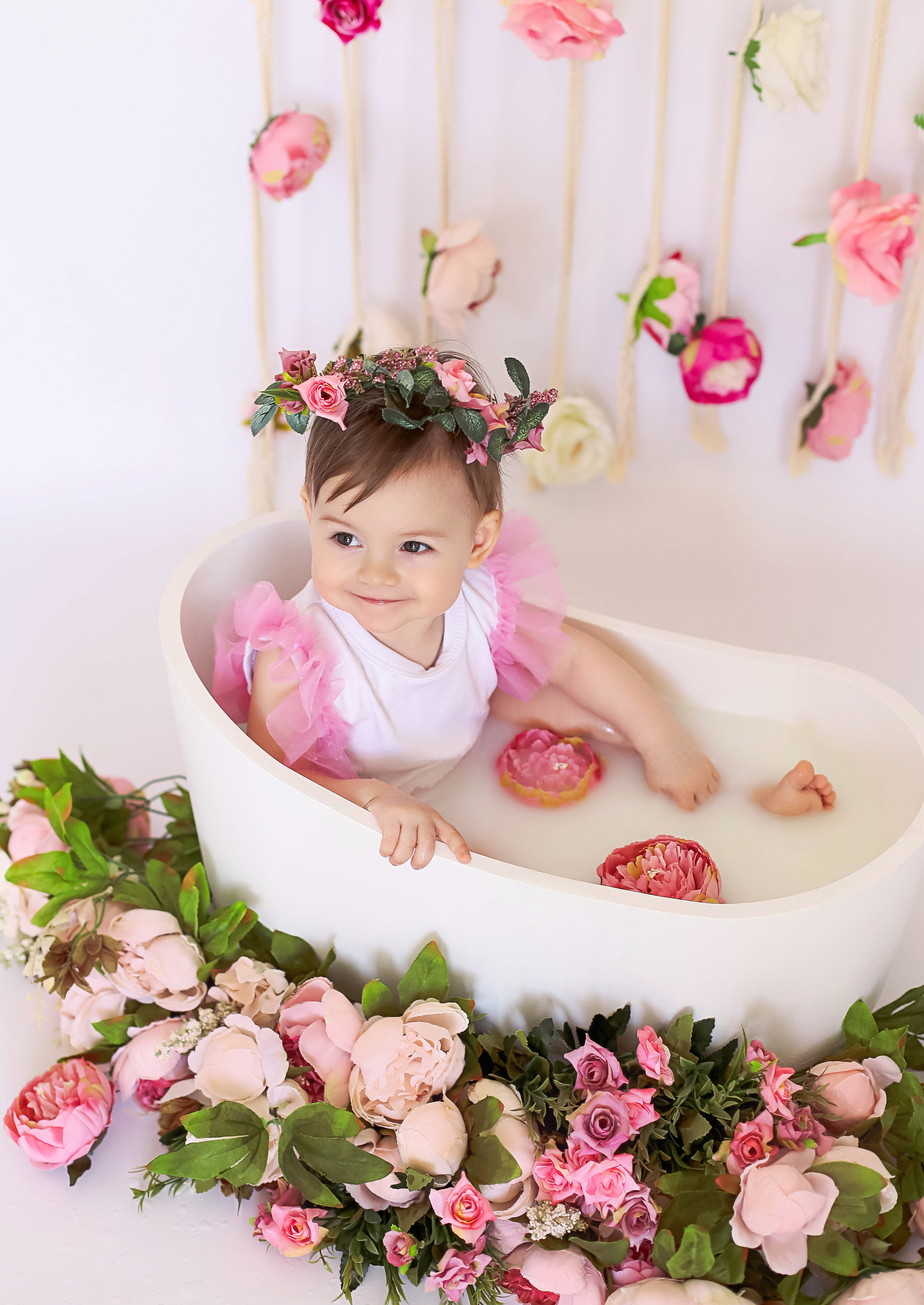 Ванна с цветами. Семейный и детский фотограф в Симферополе и Севастополе
