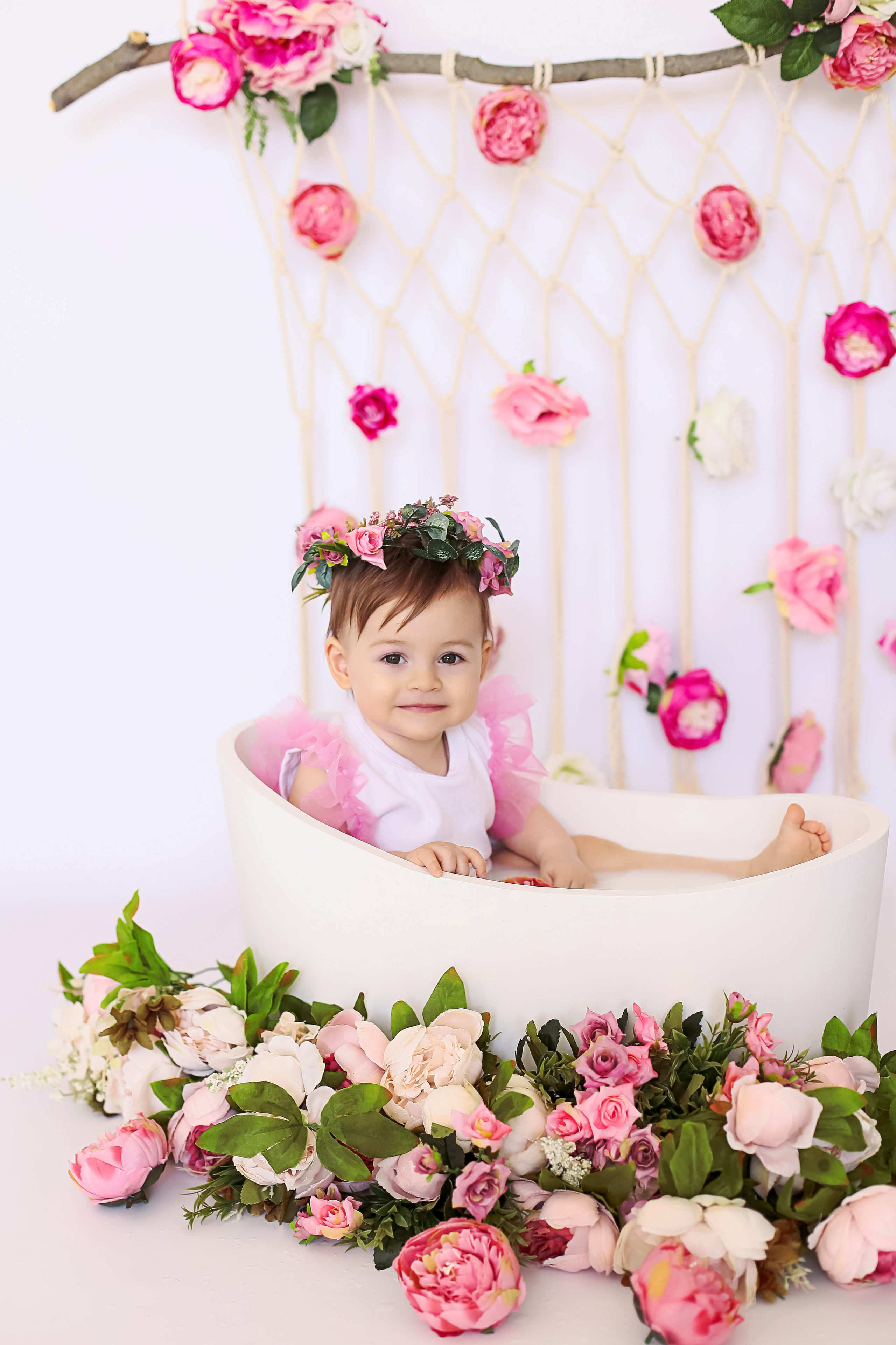 Ванна с цветами. Семейный и детский фотограф в Симферополе и Севастополе