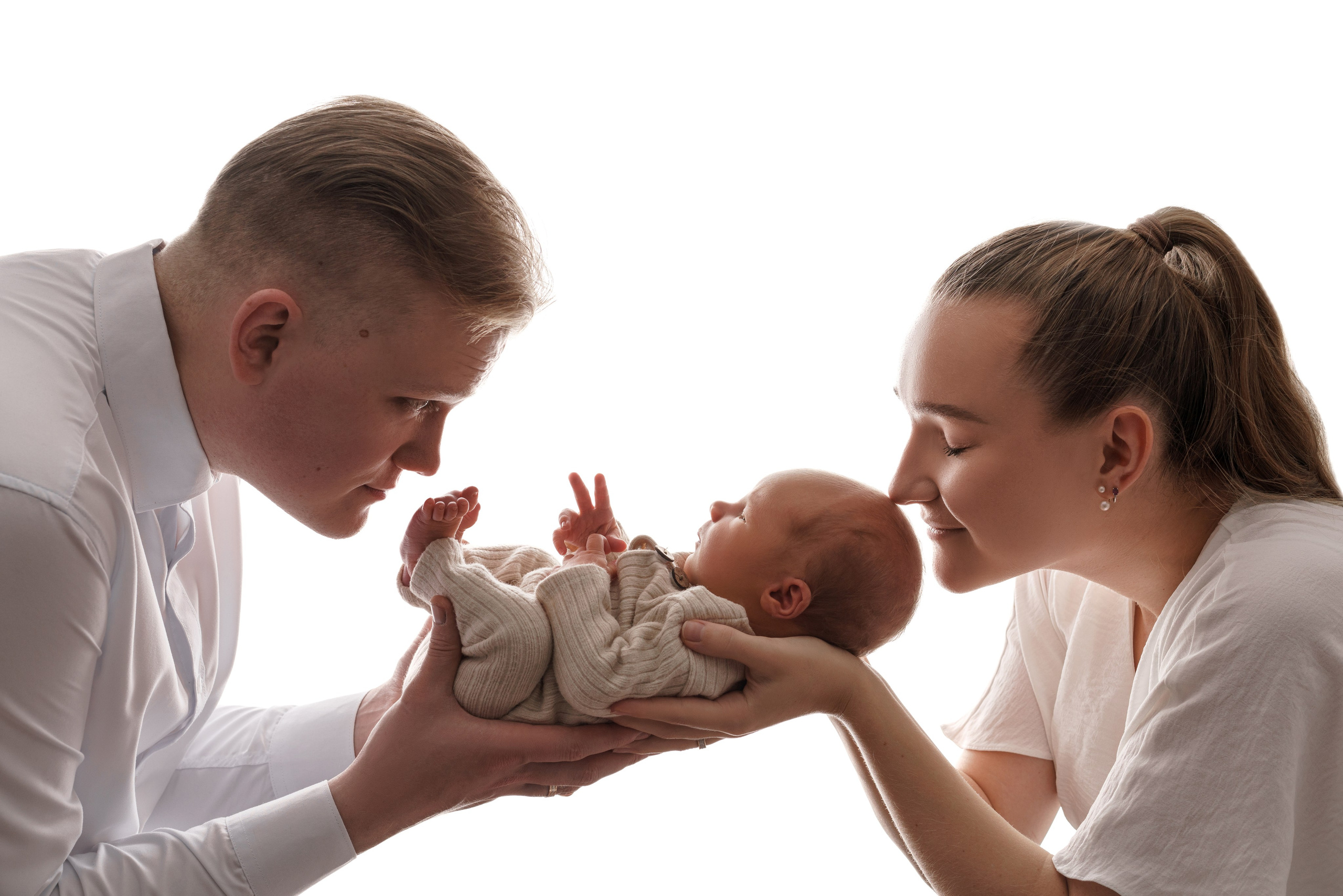 Семейные фотосессии с новорожденными | Трогательные кадры малышей и их близких в Москве и МО. Фотосессия новорожденных в Москве и Московской области | Профессиональный фотограф newborn — Татьяна Иванова