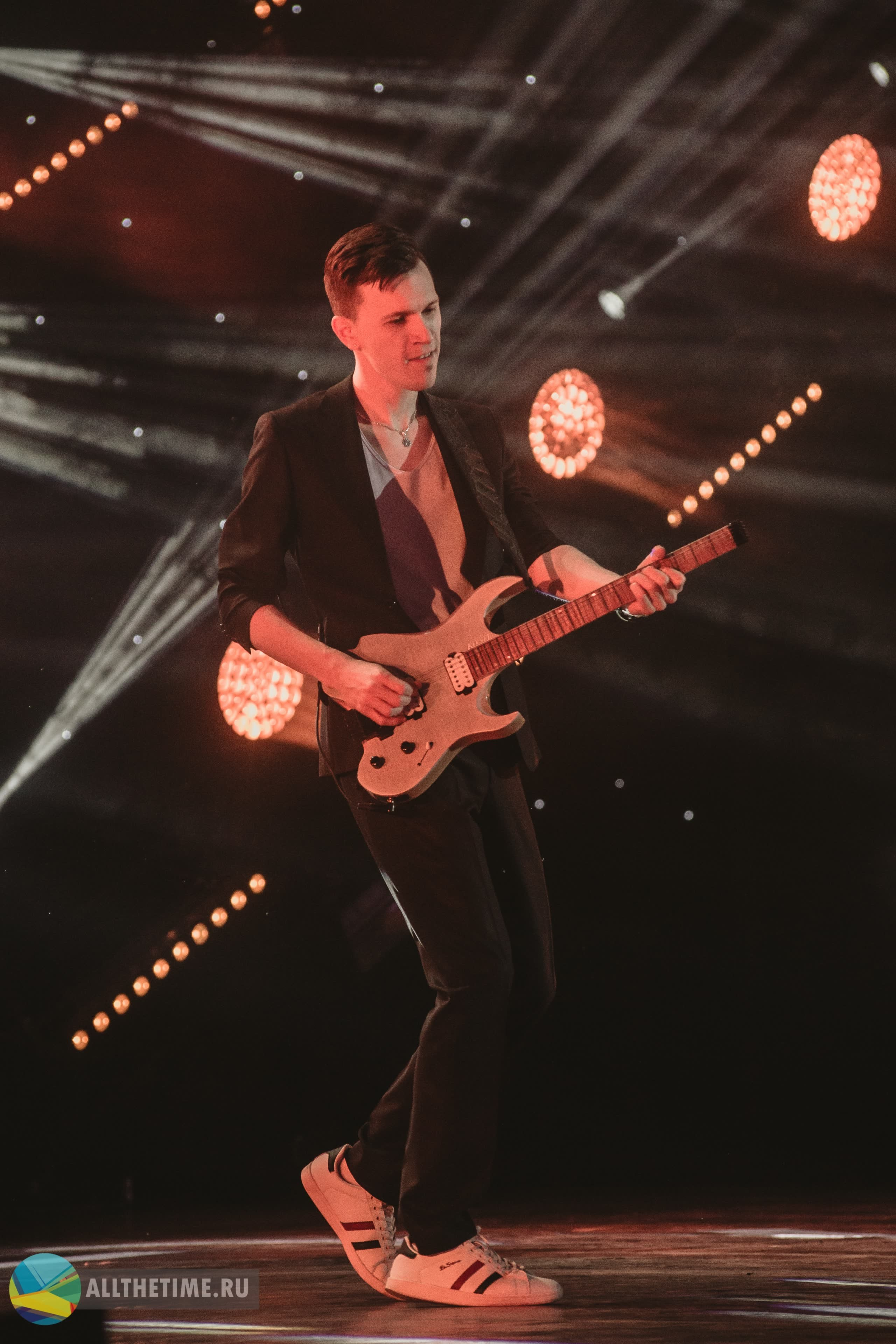 TOPHIT. Магия музыки в кадре: Концертная Фотография