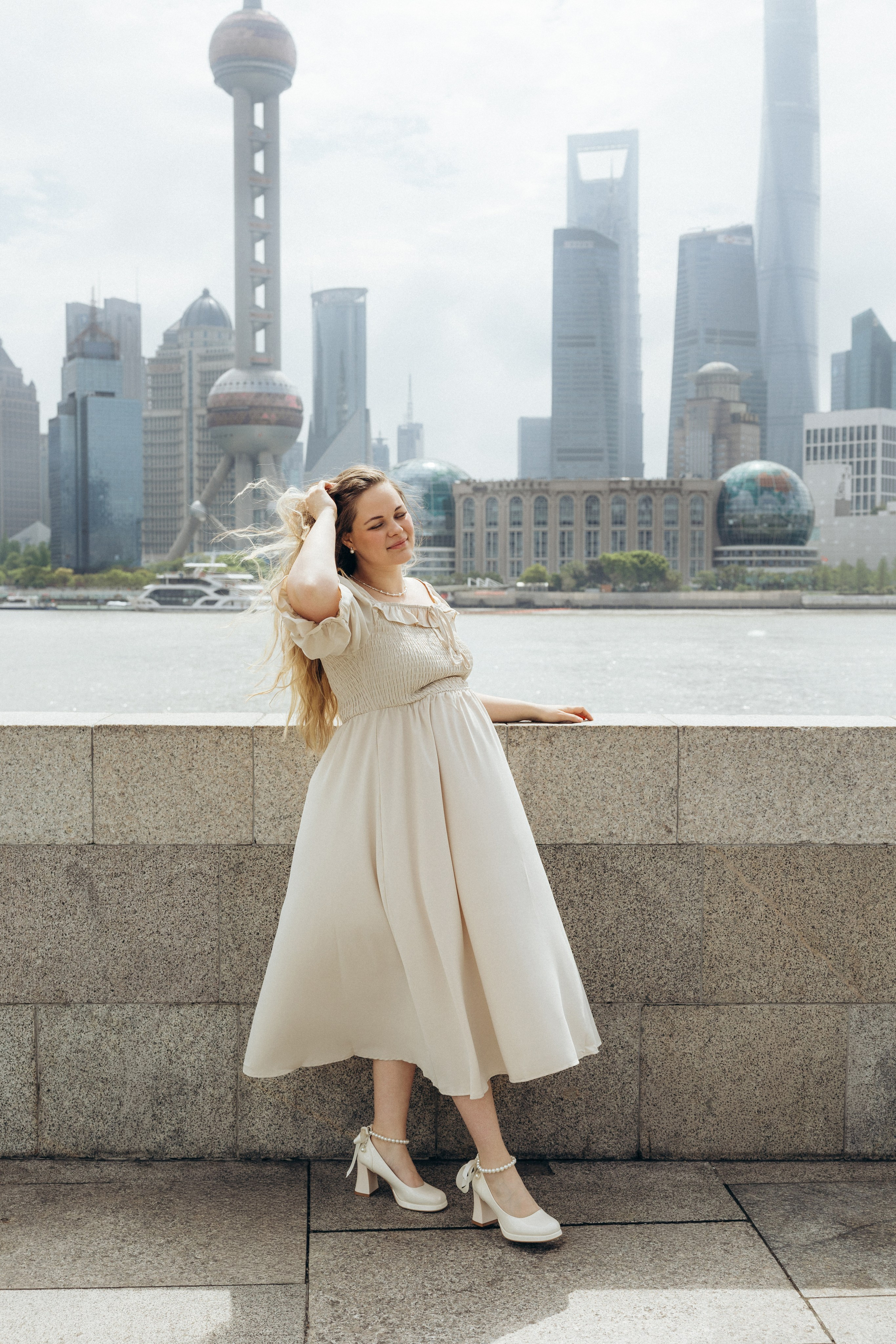 Pregnancy. Family photographer Akulova Natalia in Shanghai, China