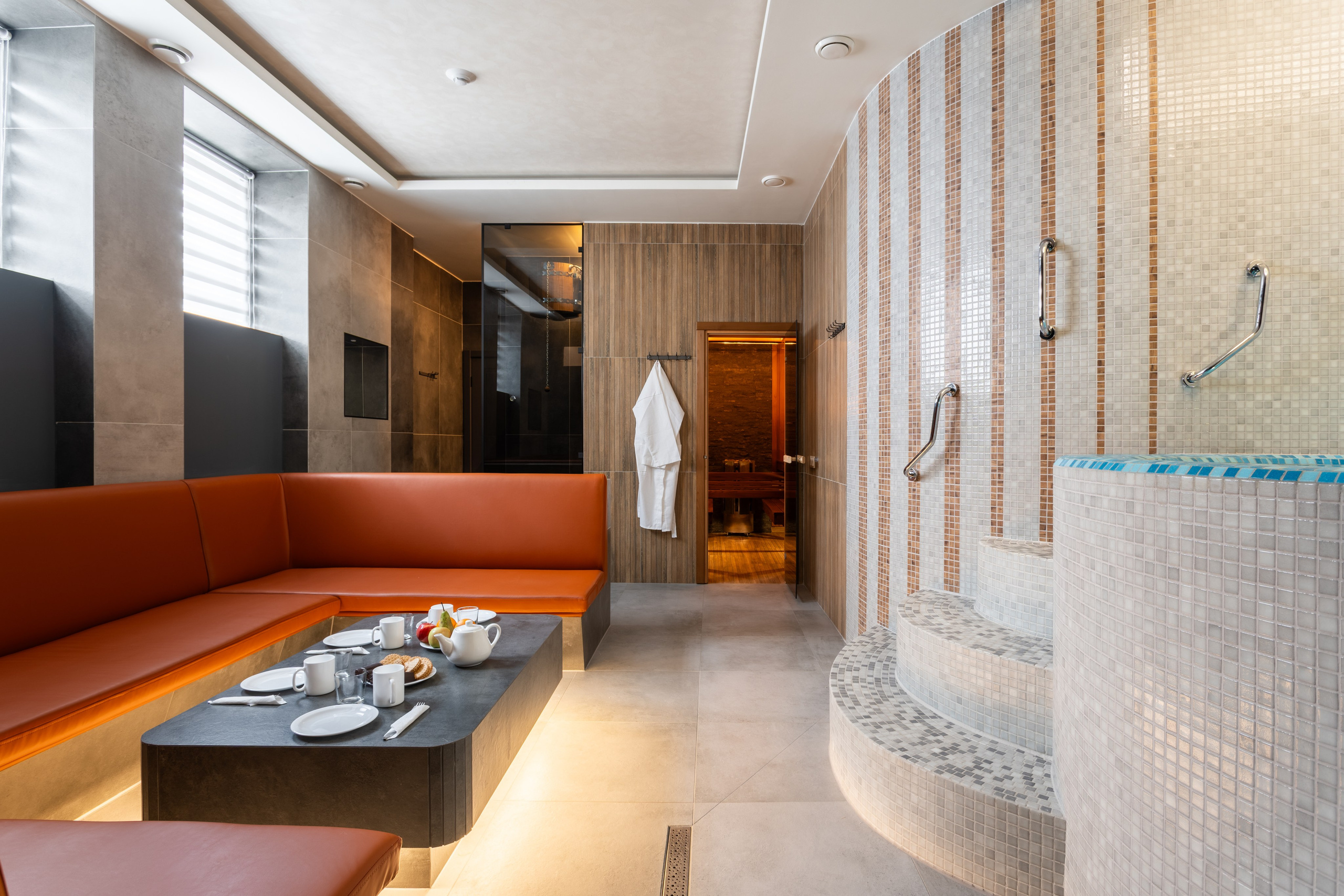 Интерьерная съемка для Комплекса «Стиль». Интерьерный фотограф и ретушер в Красноярске Денис Антропов