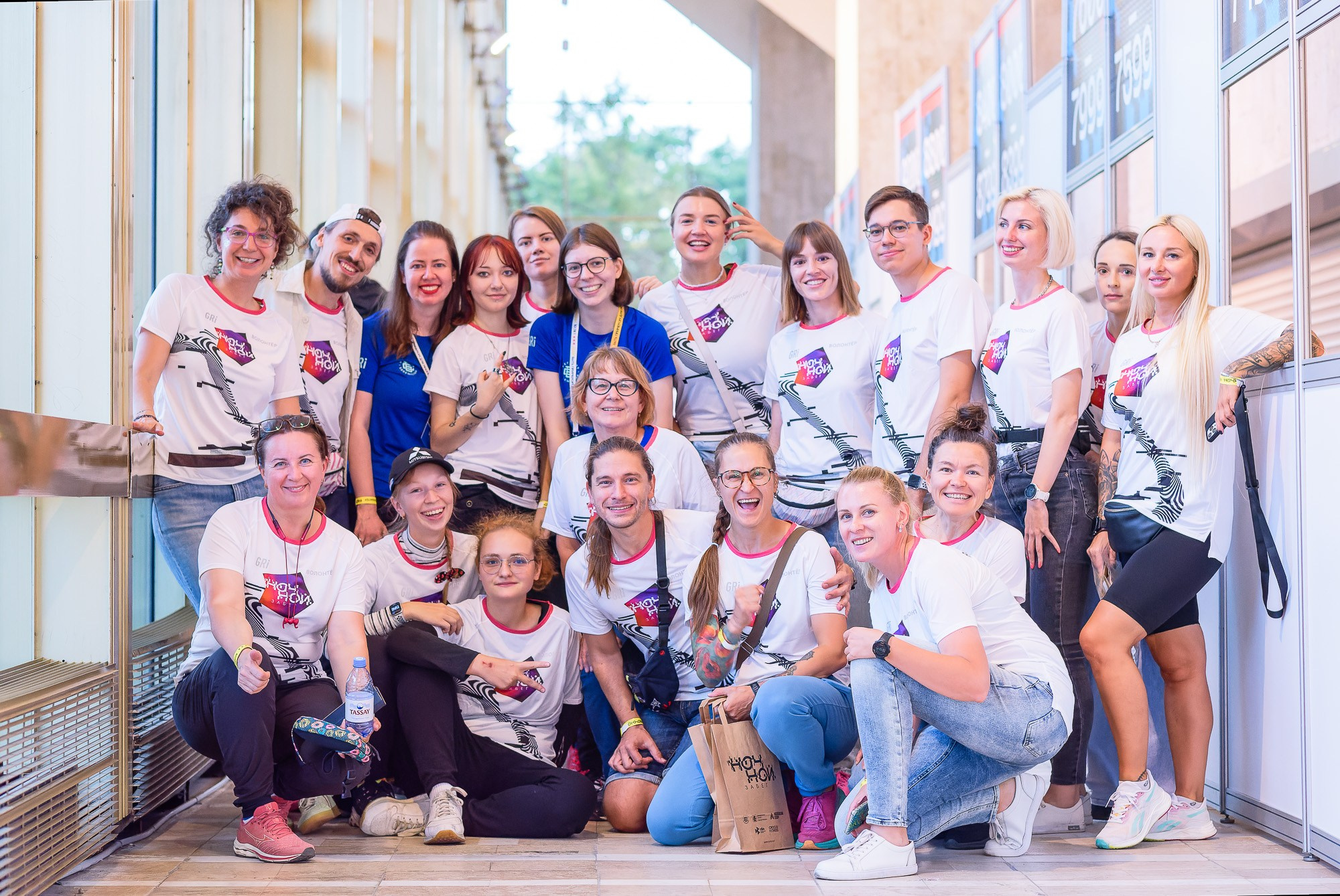 Ночной забег 2024. Репортажный фотограф Сергей Квартальнов