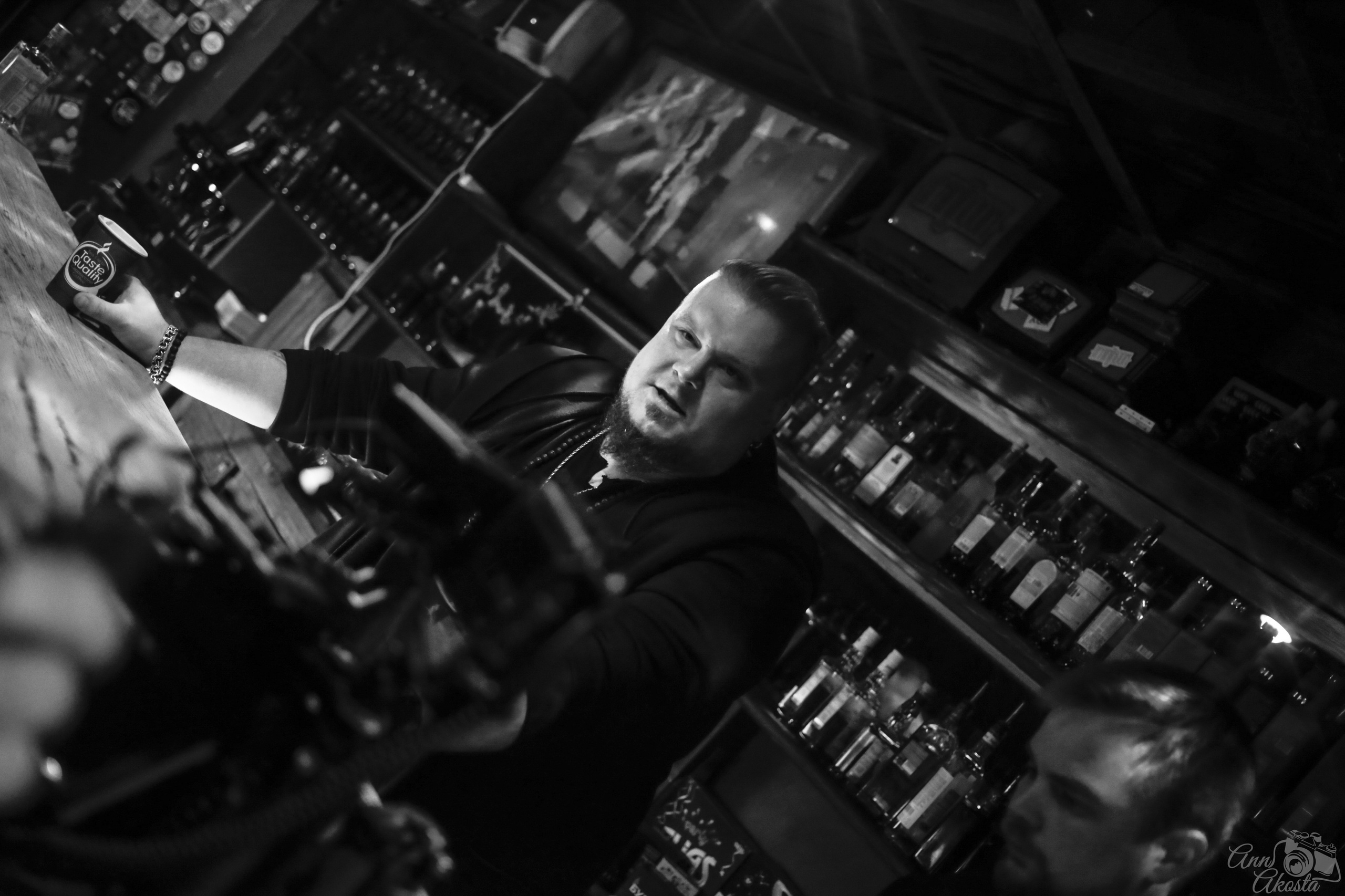 Фильм «Третья смена». Анна Акоста: фотограф в Санкт-Петербурге и Таганроге