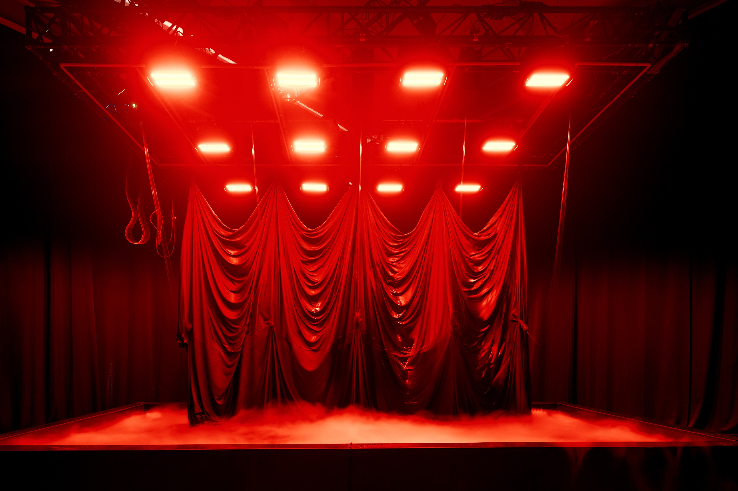 INTERVALS.EXHIBITION. @tomrus: Рустам Шагиморданов — фотограф