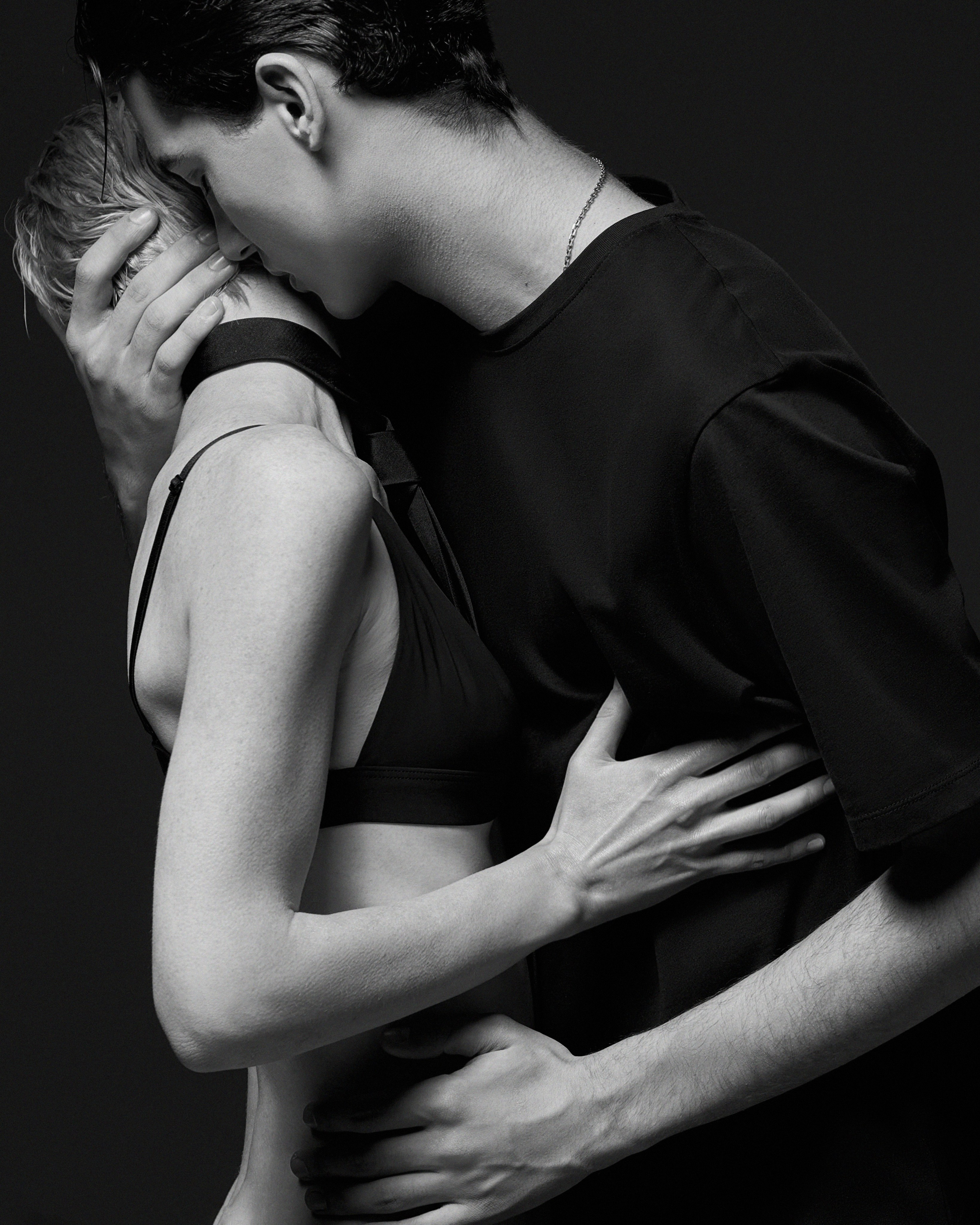 Campaign constancia perfume. Nadezhda Diskant is a Moscow and Saint Petersburg based photographer