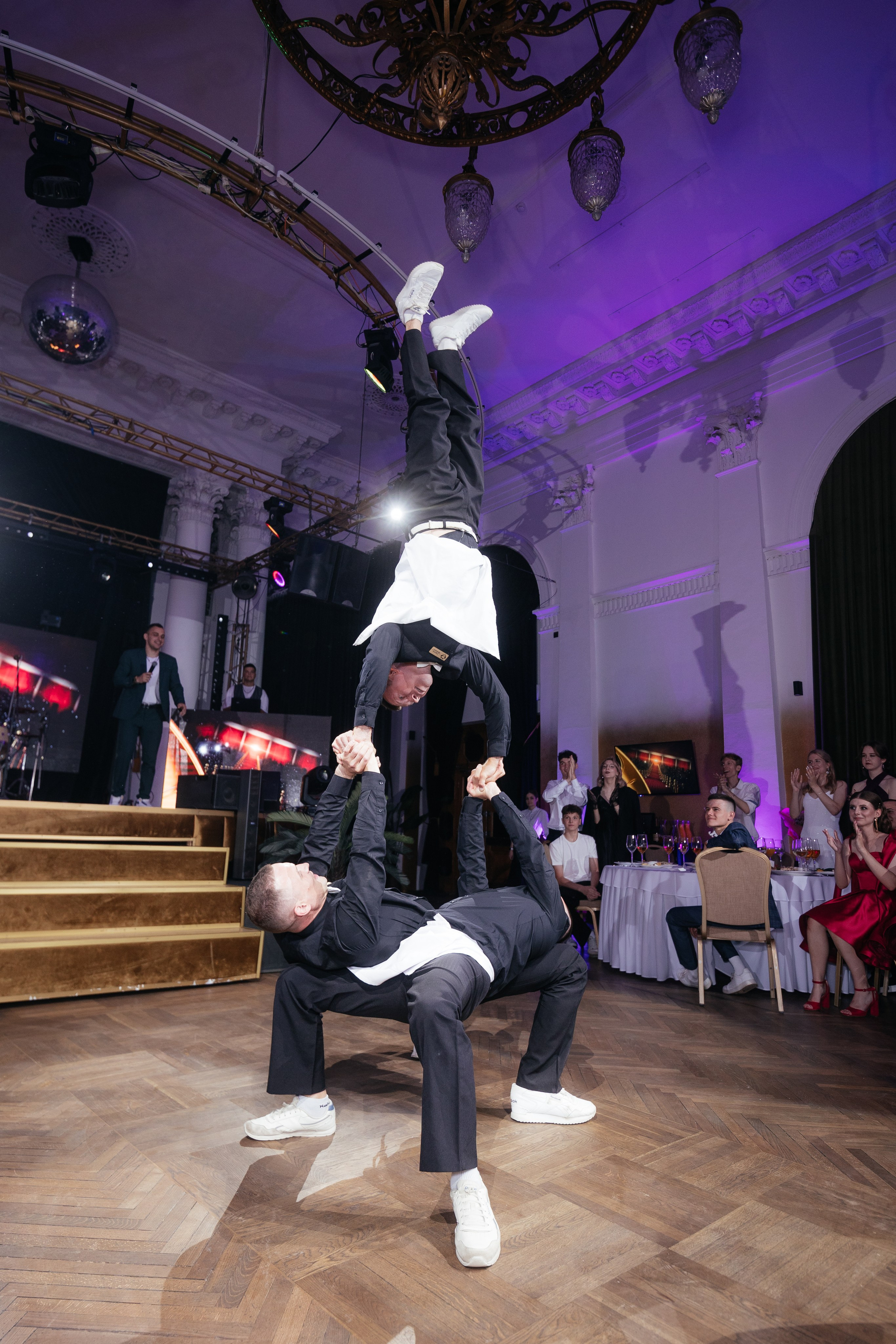 Выпускной 11 класс. Фотограф Крохин Олег