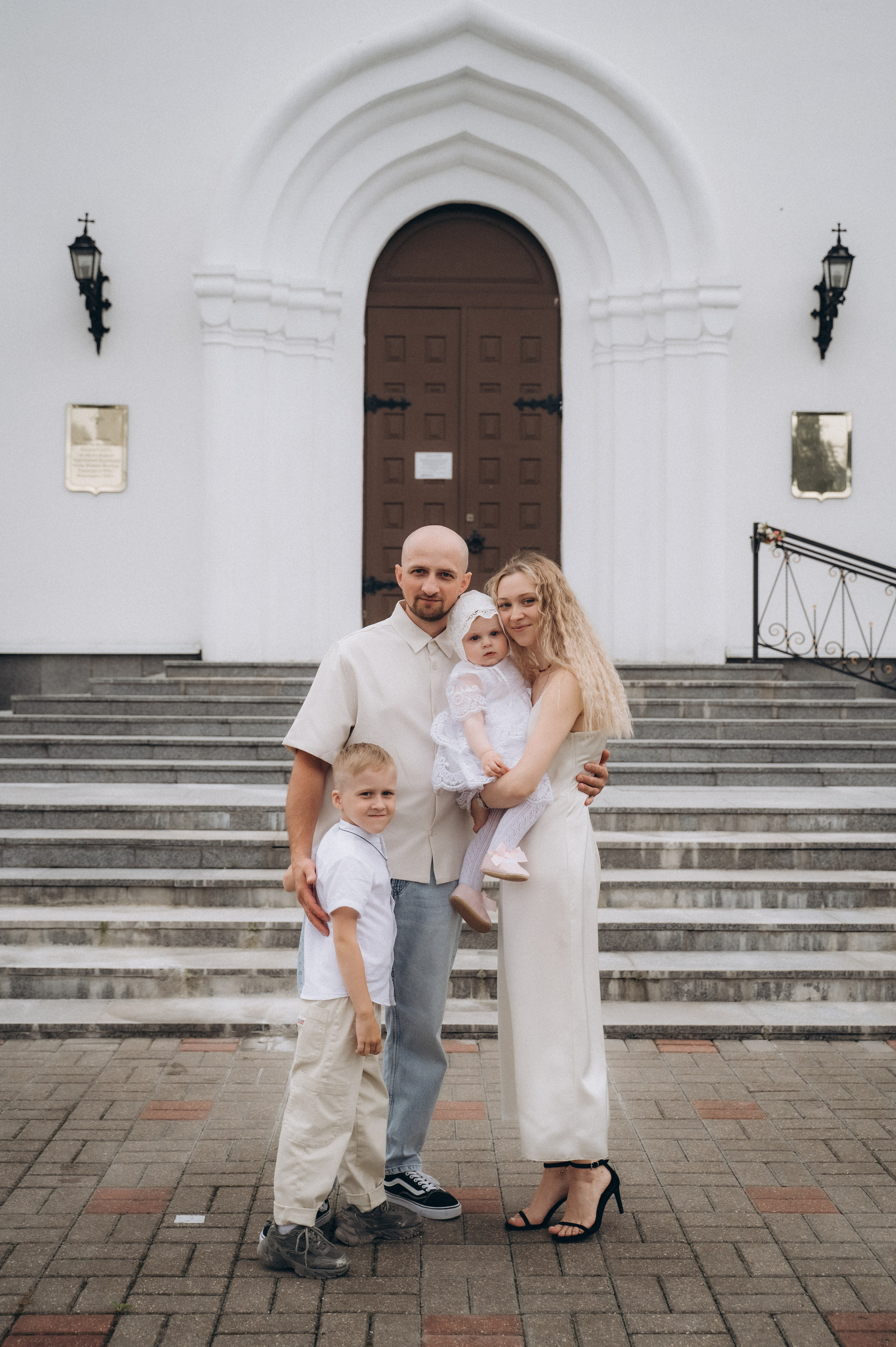 Крещение Владиславы (Криптовый храм в честь собора Новомучеников и Исповедников земли Белорусской). Семейный фотограф в Минске Дарья Дреко