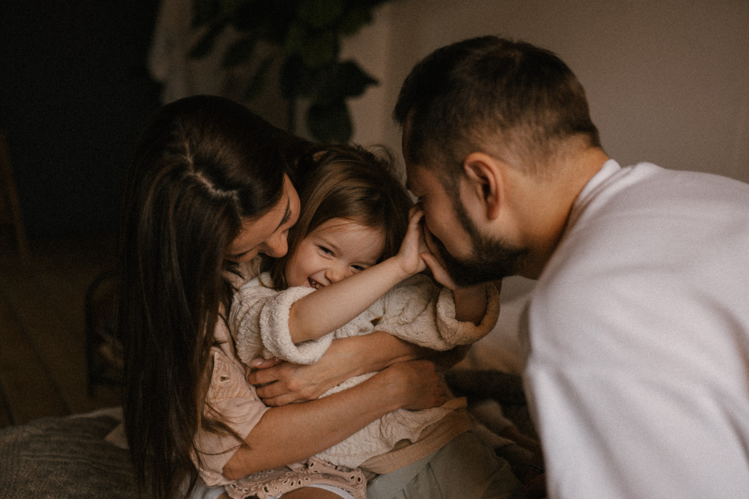 Семья: Лёша, Крис и Соня. Катя Сагалаева. Свадебный фотограф Новосибирск