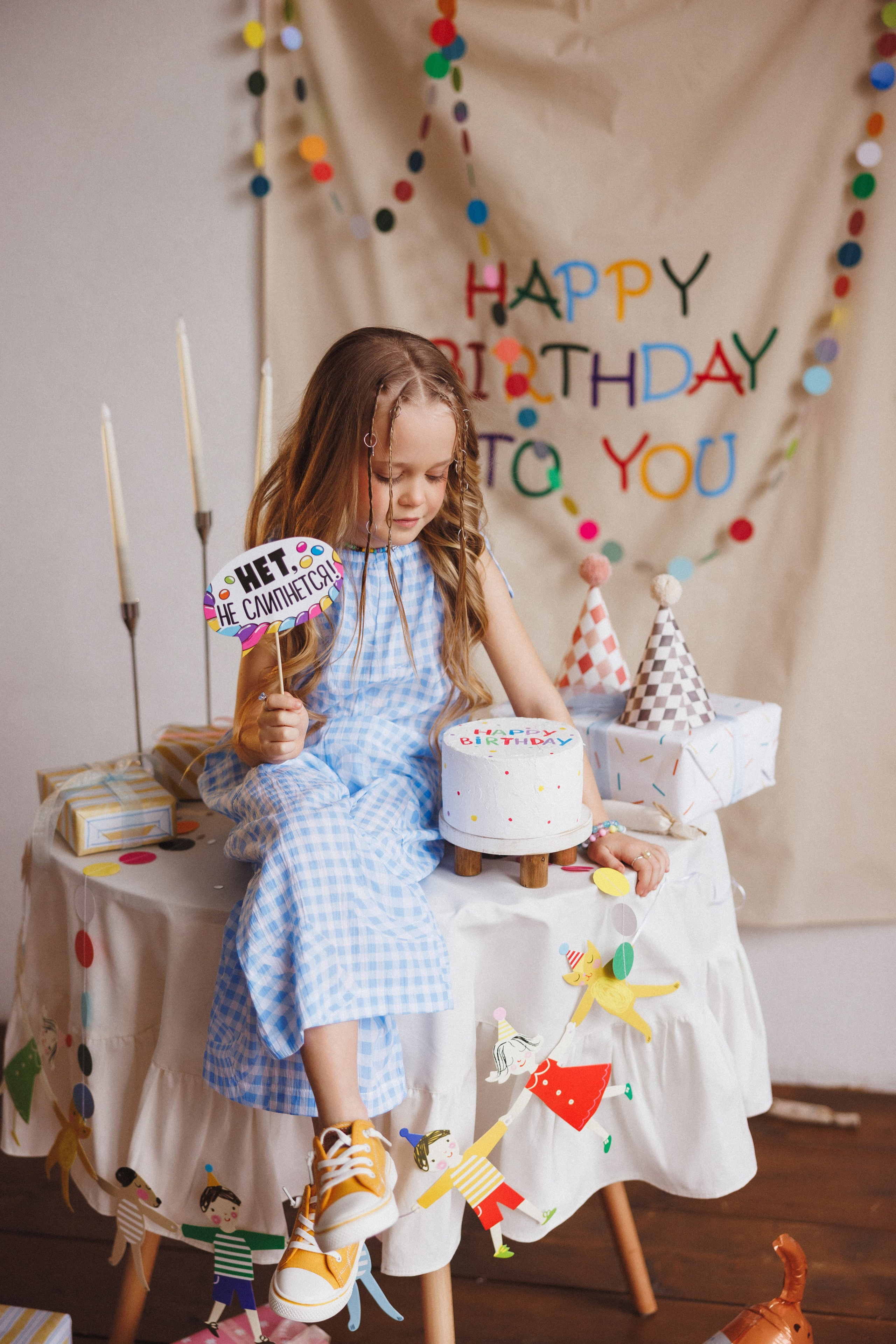 Яркая, весёлая фотосессия к Дню рождения. Фотостудия «Mestone», город Краснодар. Семейный и детский фотограф в Краснодаре Анна Трашкова