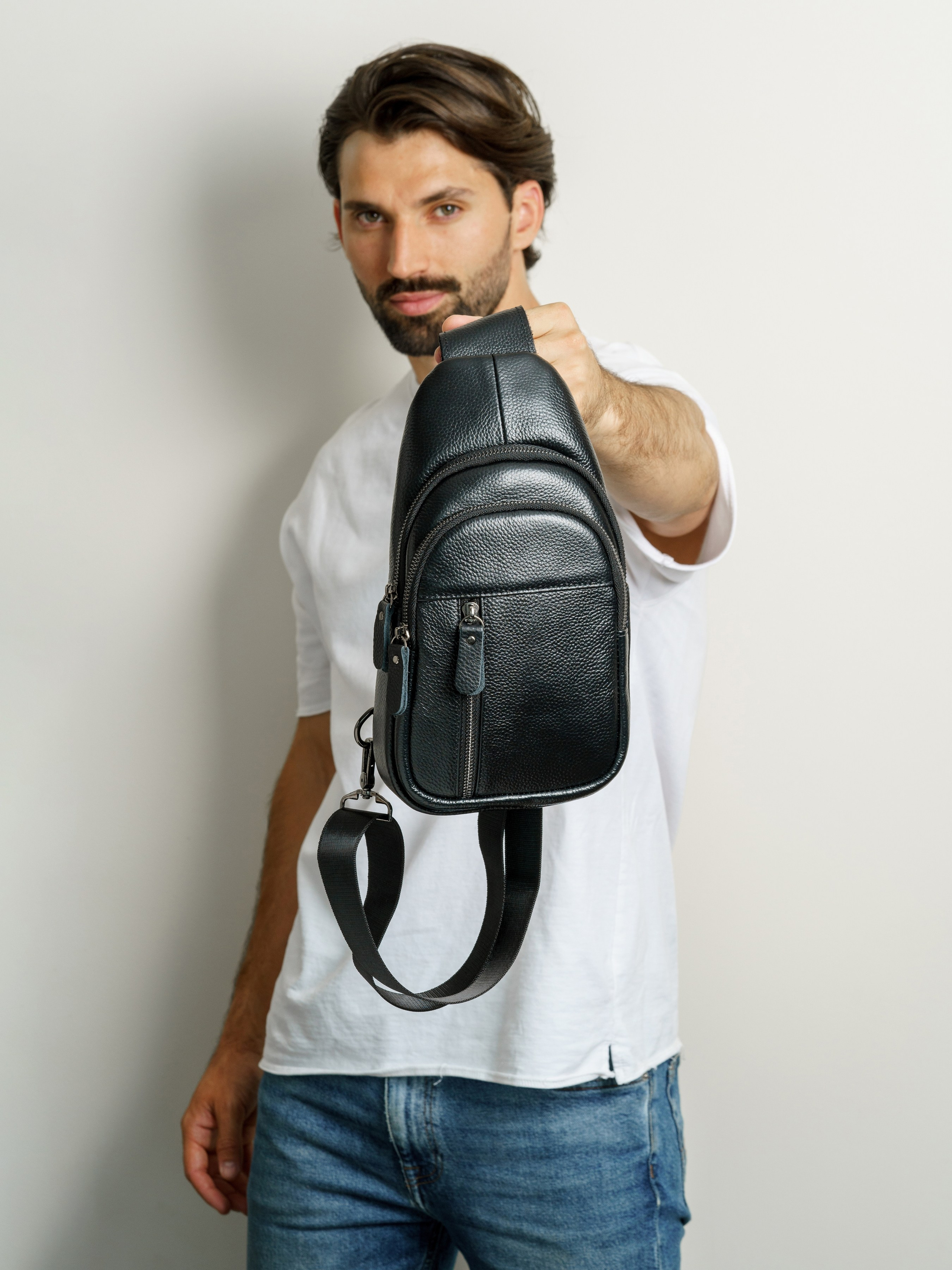 Максим. KED Production — продакшн из СПб. Создаём фото, видео и контент, который помогает брендам и селлерам продавать больше