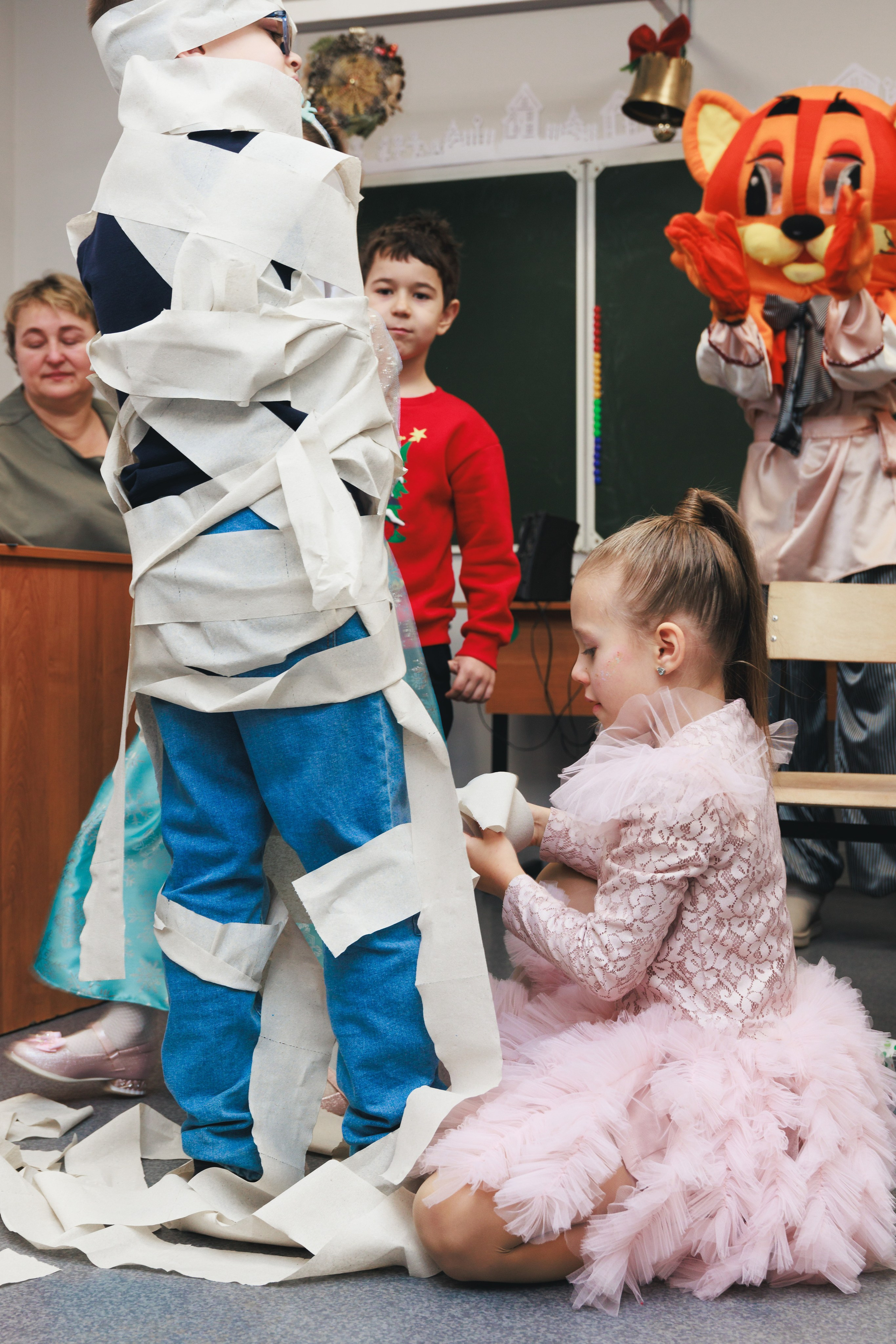 Новогодний утренник в начальной школе. Фотограф Воронеж, Новая Усмань Мария Бублик