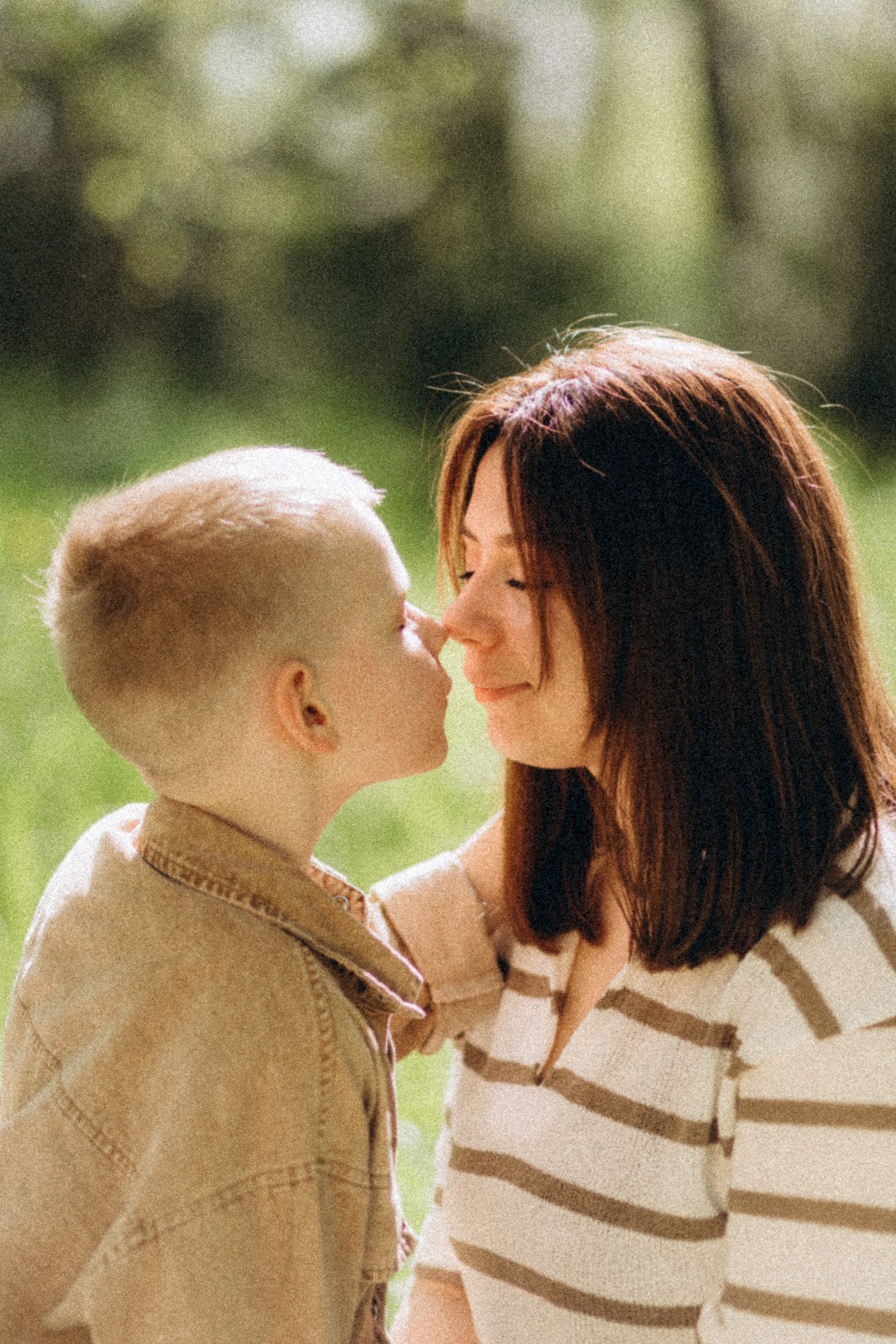 Пикник мама и сын. Krylovaphoto