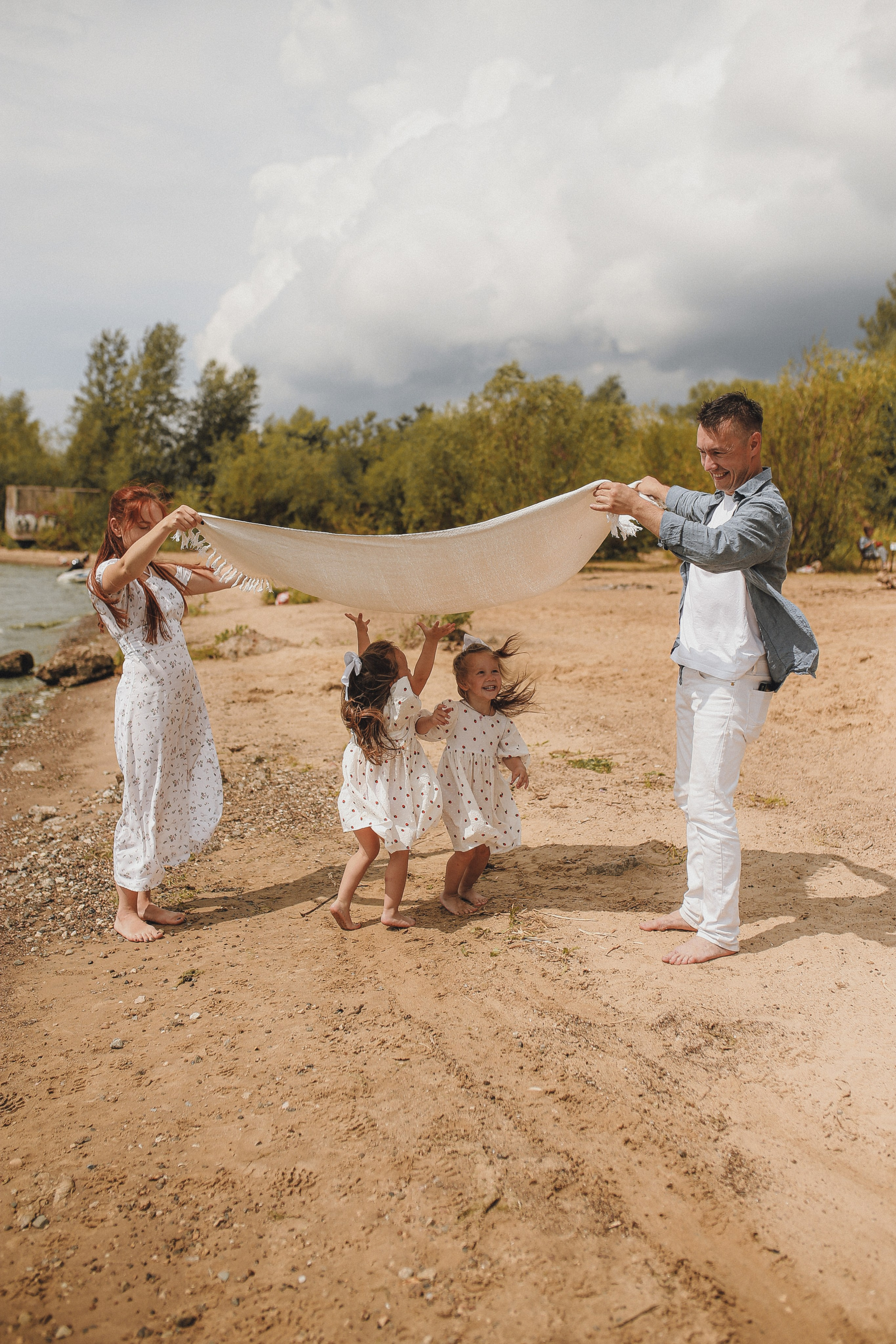 Семейная фотосессия, вдвоем , с детьми, бабушками и дедушками  Йошкар Ола. Свадебный и семейный фотограф Баева Дарья, город Йошкар — Ола