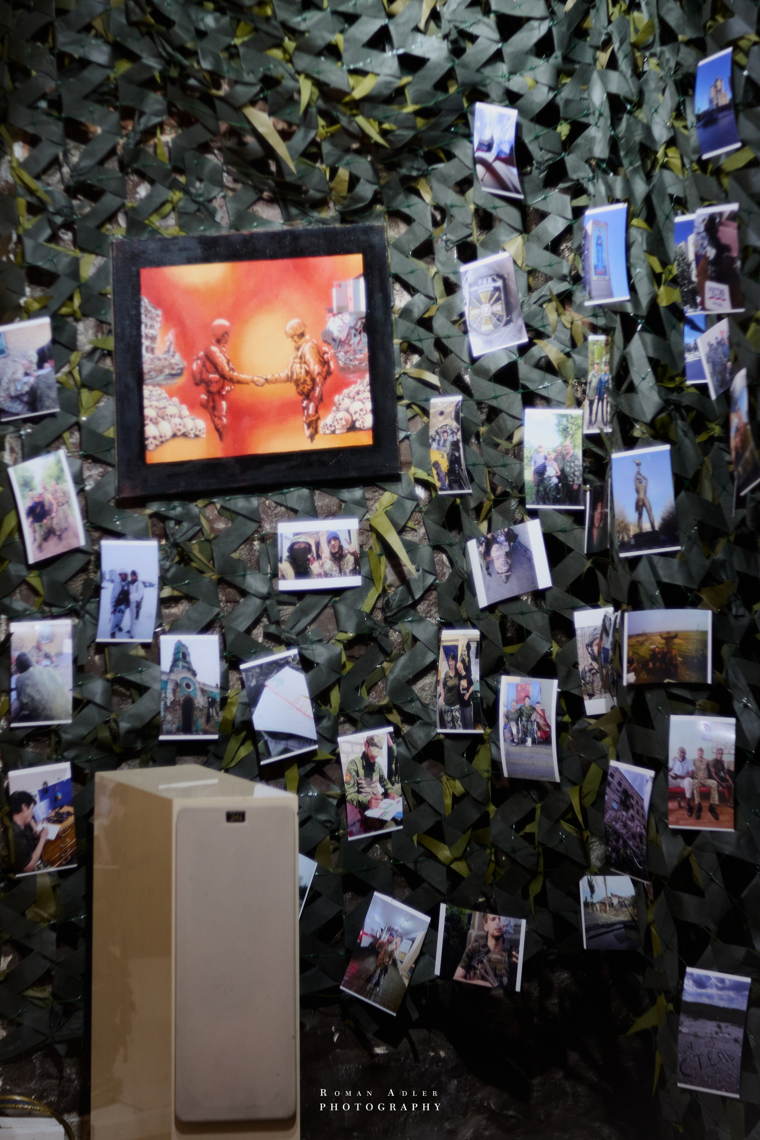 Художественный проект выставка «Глазами ГЕРОЕВ». Фотограф Роман Адлер