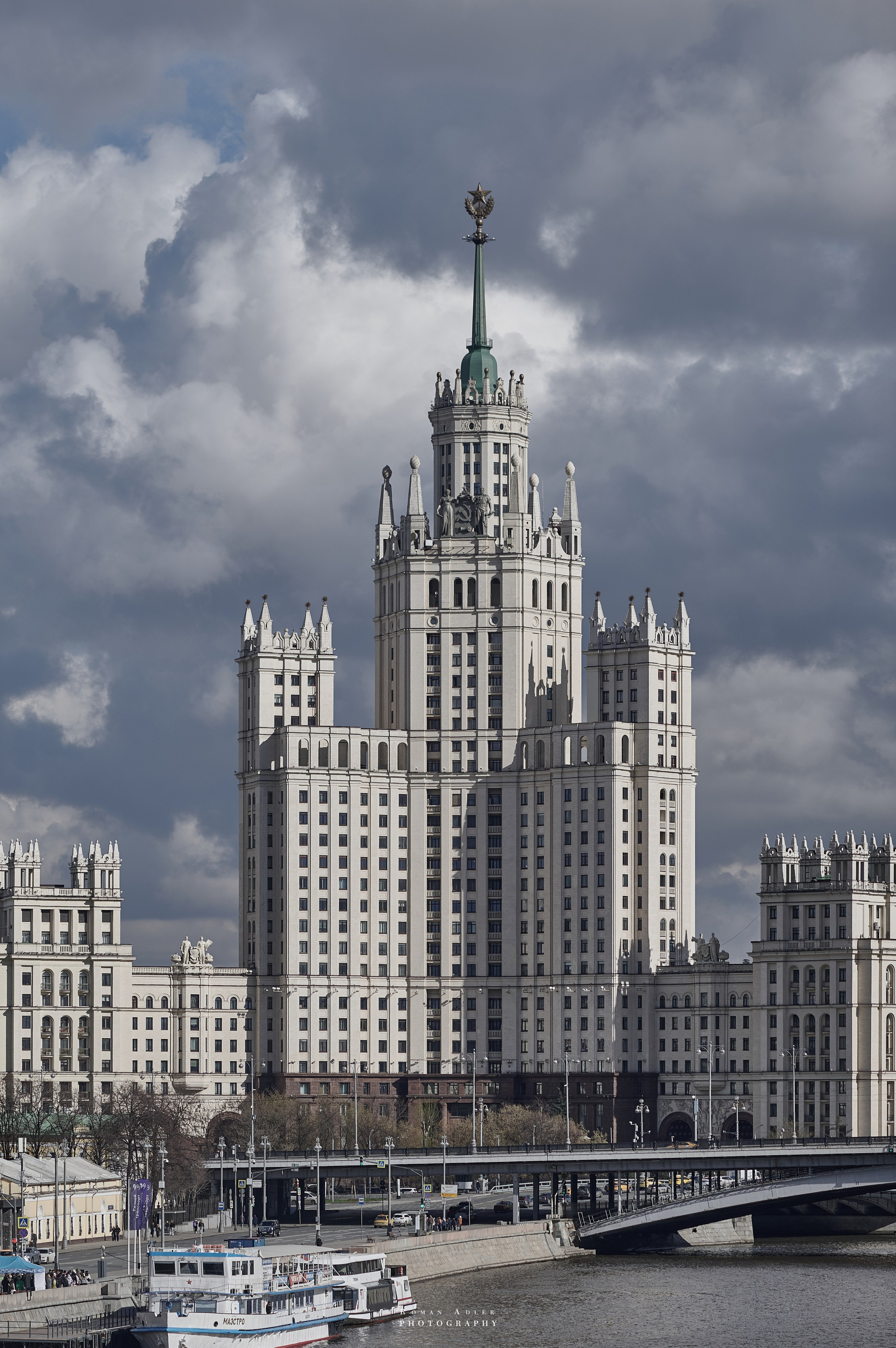 Москва. Апрель 2026. Фотограф Роман Адлер