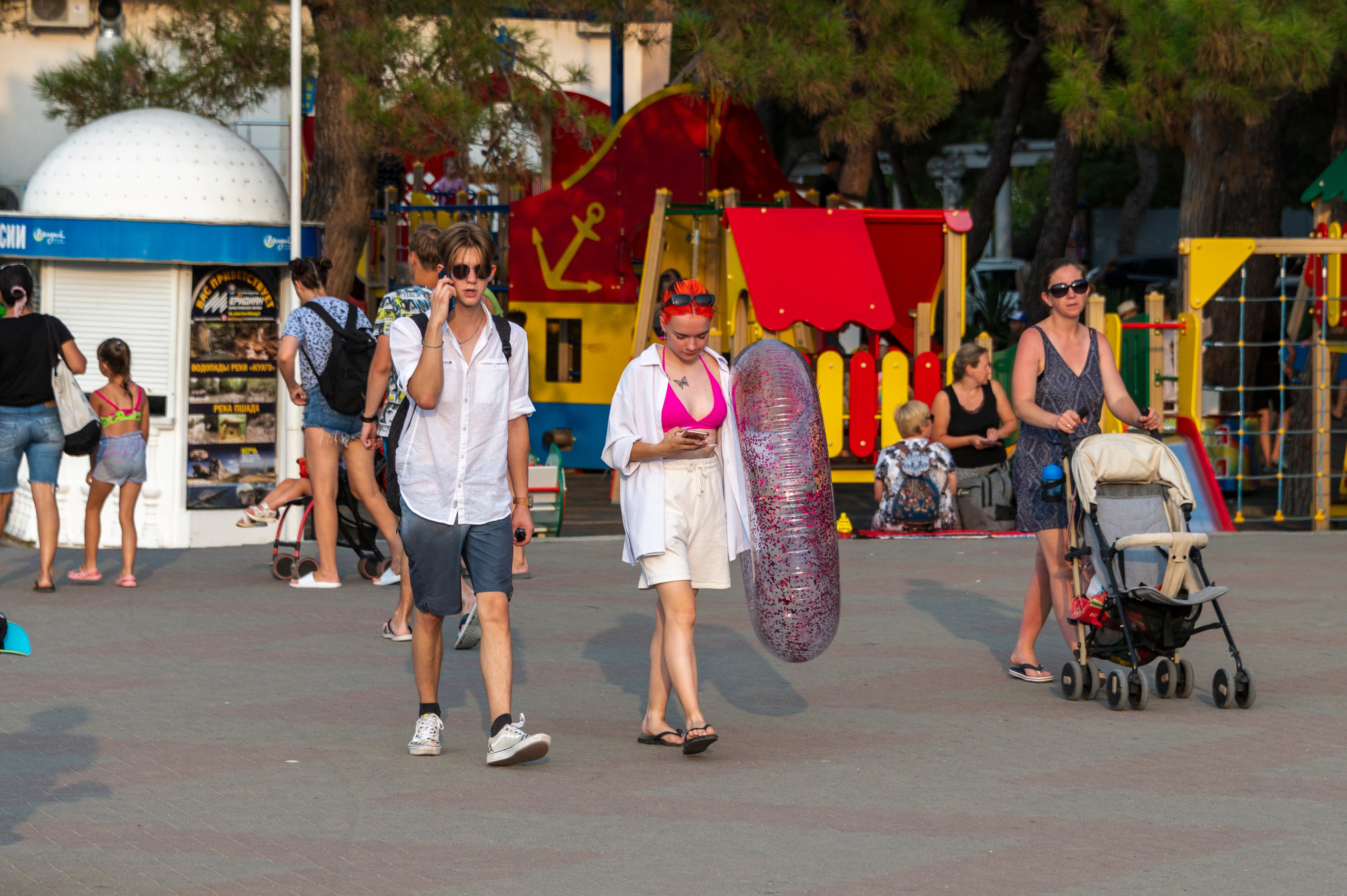 Геленджик. Август 2023. Фотограф Роман Адлер