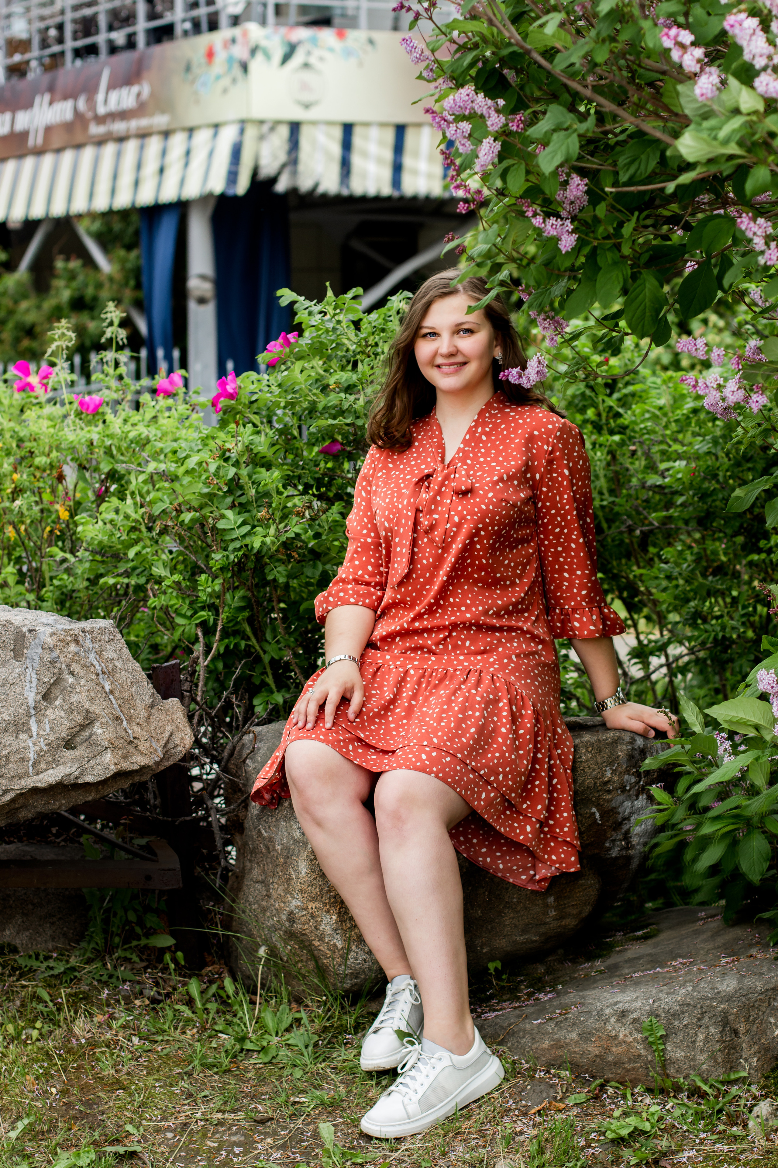 Выпускные альбомы Axioma для студентов. AXIOMA │ Выпускные альбомы в Иркуске. Альбом в подарок! Закажи сейчас!