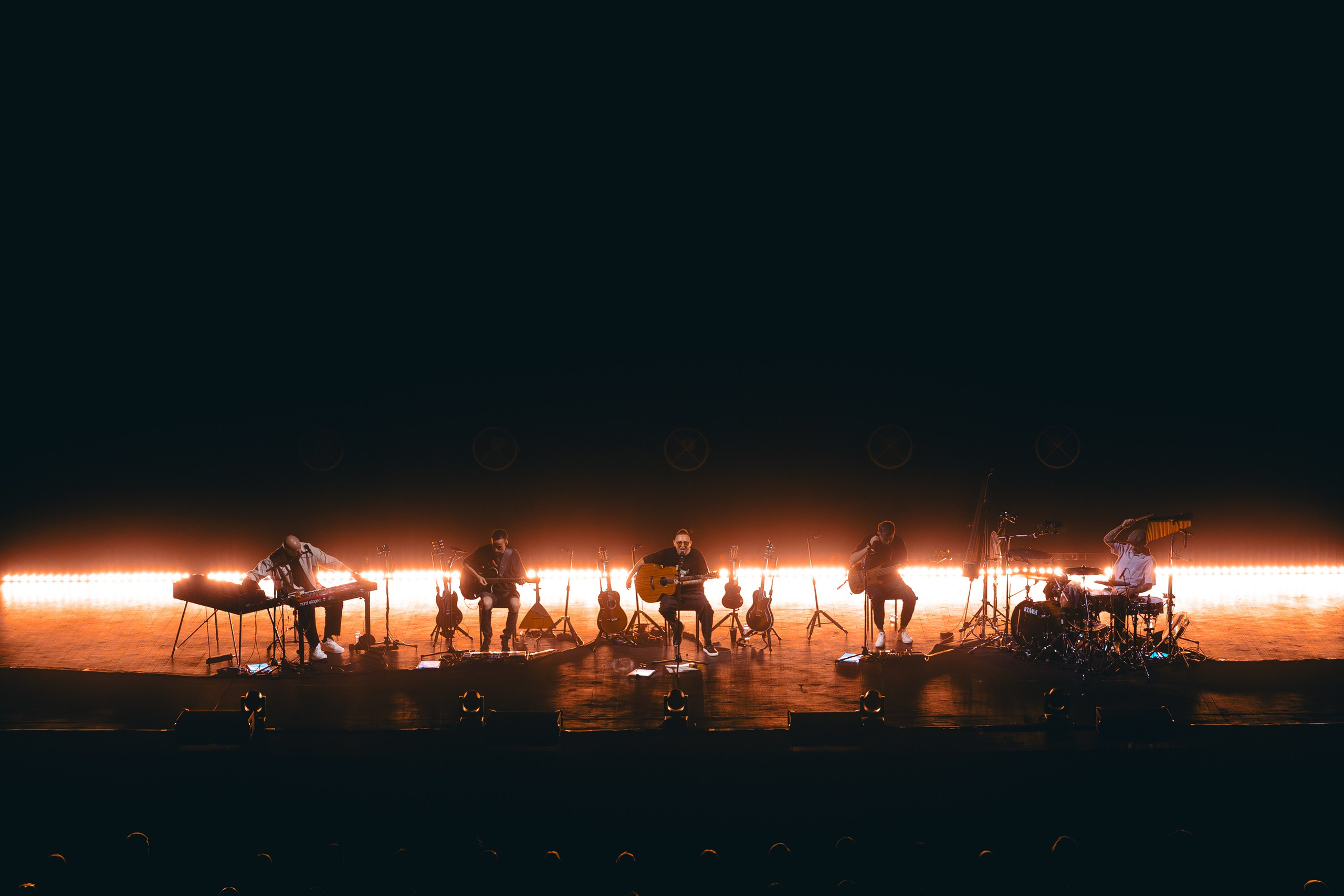 Звери. Магия музыки в кадре: Концертная Фотография