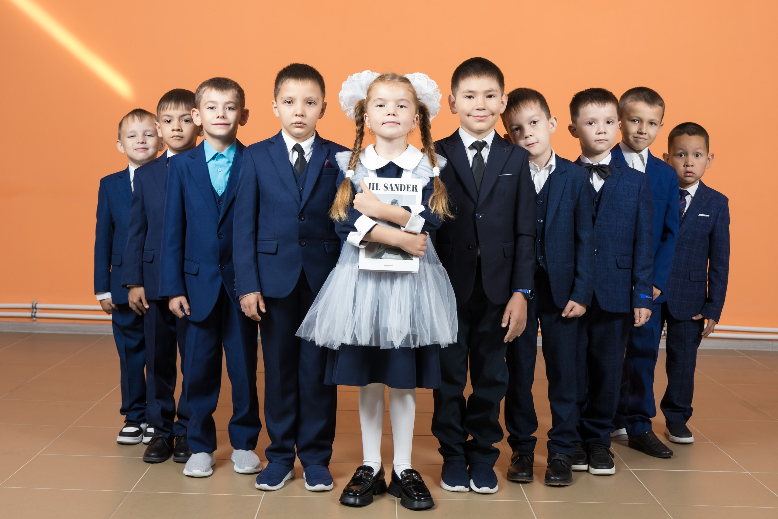 Выпускные альбомы. Akhmadeevmedia.ru