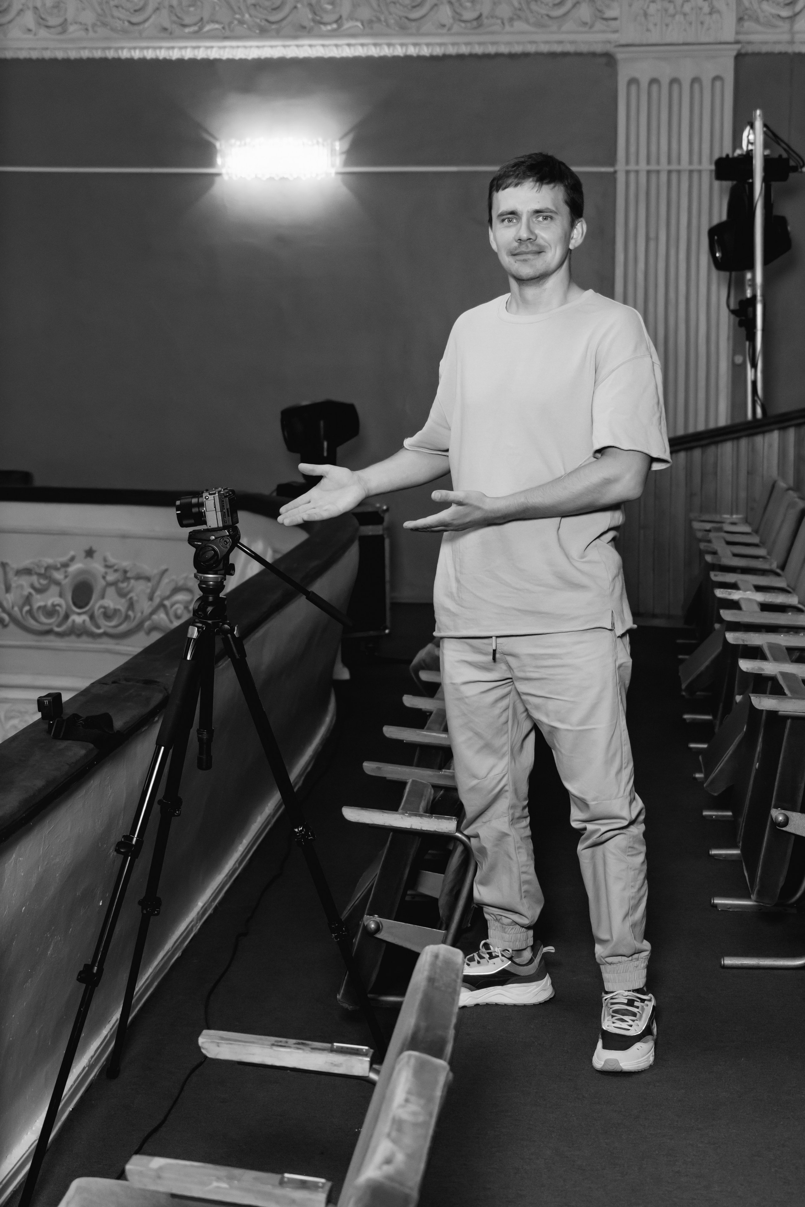 Backstage. Занимаюсь профессиональной фотографией и живу рядом с Байкалом. Работаю в разных жанрах