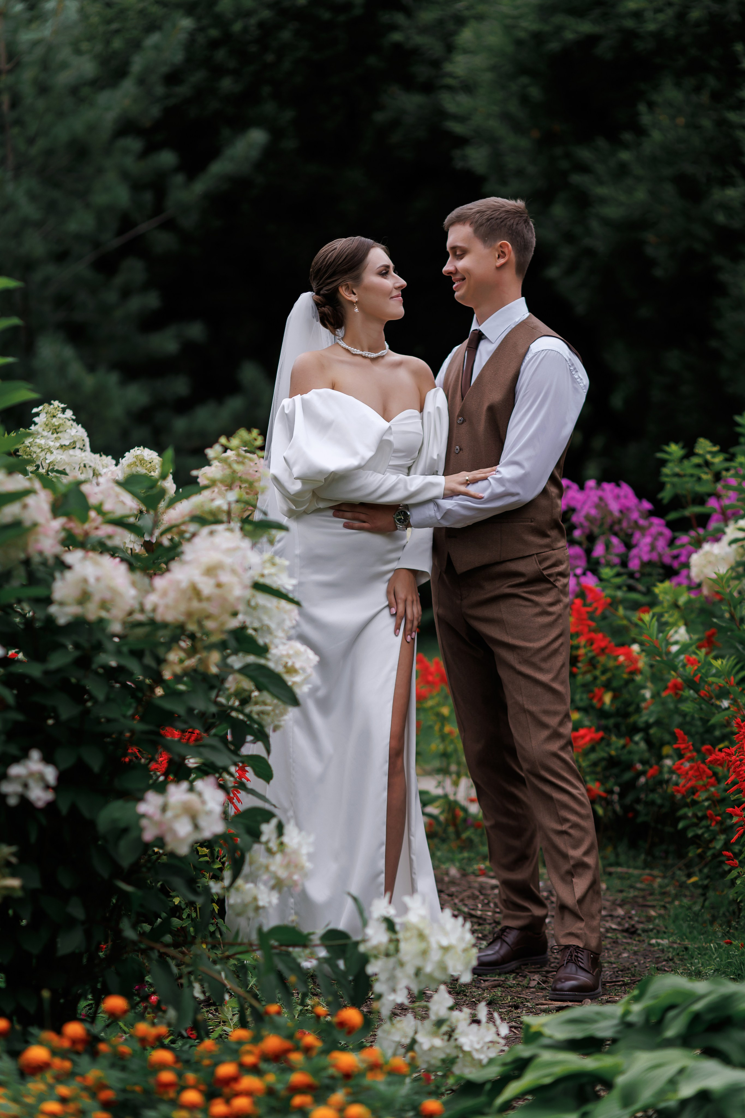 Ирина и Егор. Свадебный фотограф в Омске Яна Савина