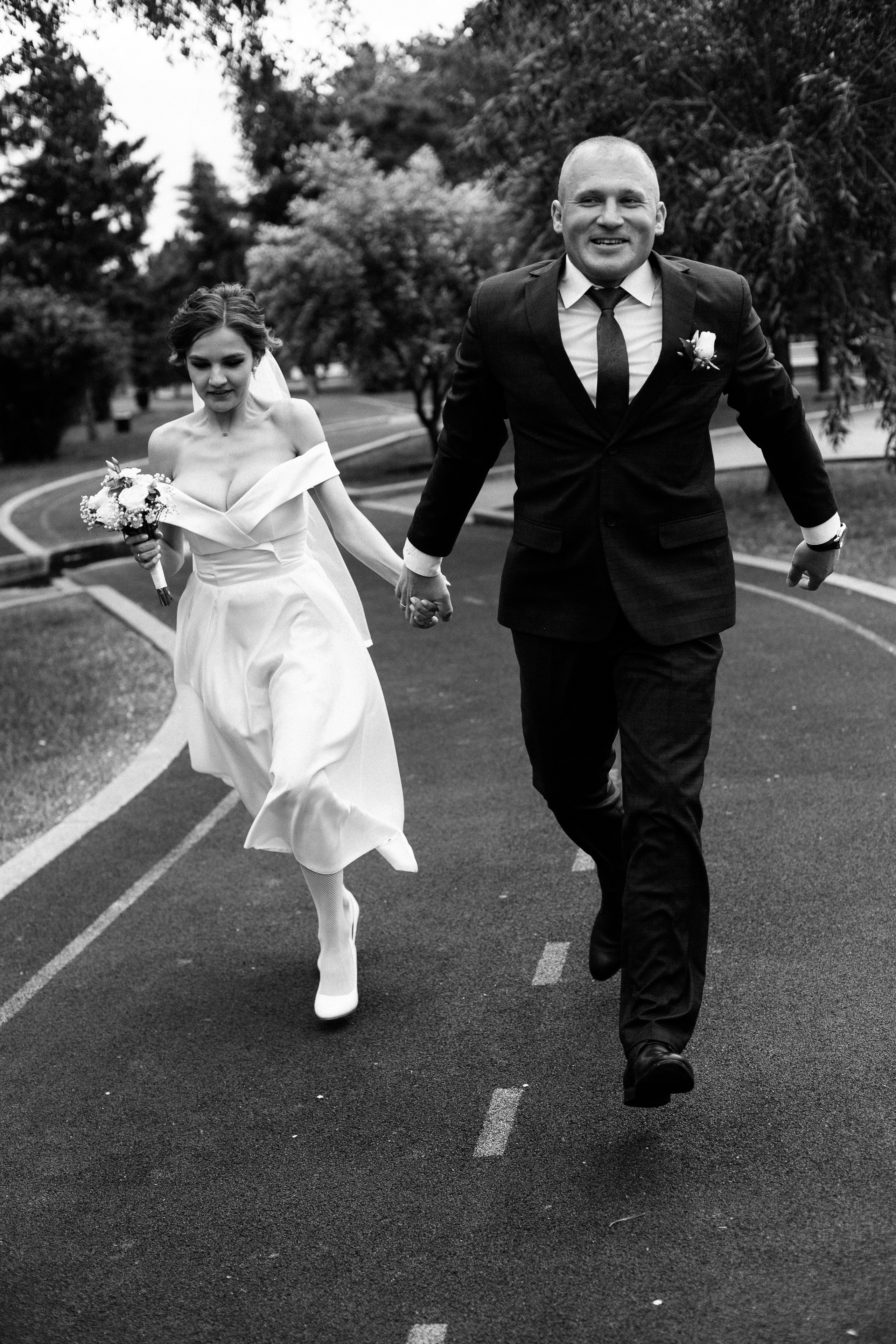 Пасмурно, гости, лимузин. Креативный и женский Фотограф Омске Наталья Лебедева