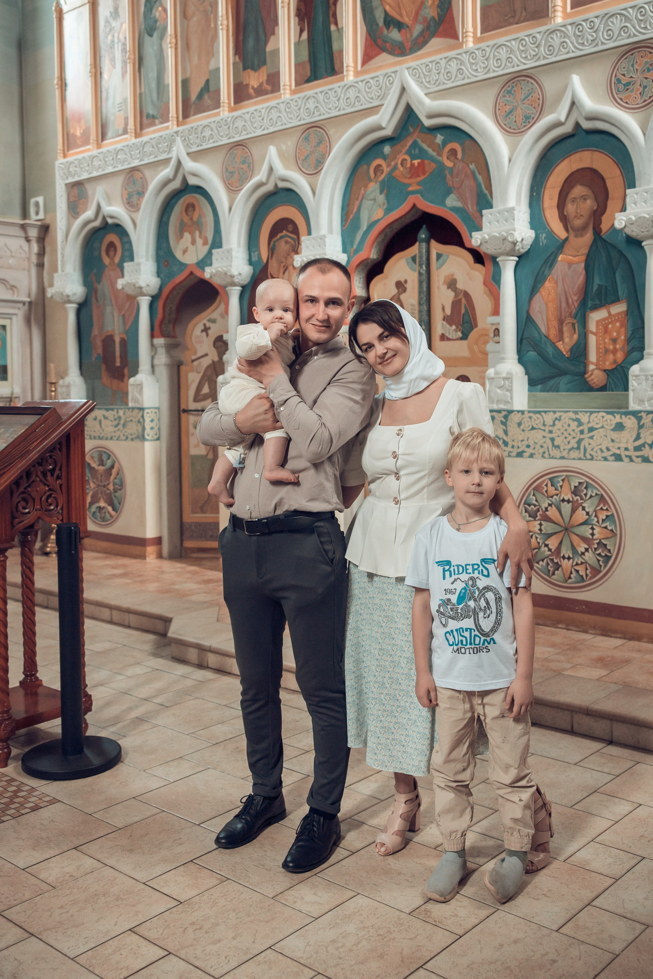 Таинство Крещения Василия. Храм в честь иконы «Всецарица». Семейный фотограф в Рязани и Рязанской области