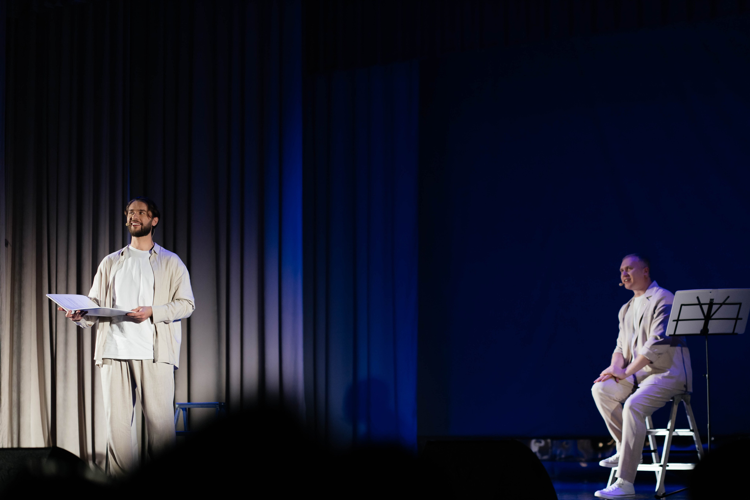 НИТЬЯ " В объятьях неба». Женский фотограф в Оренбурге Ирина Заводчикова