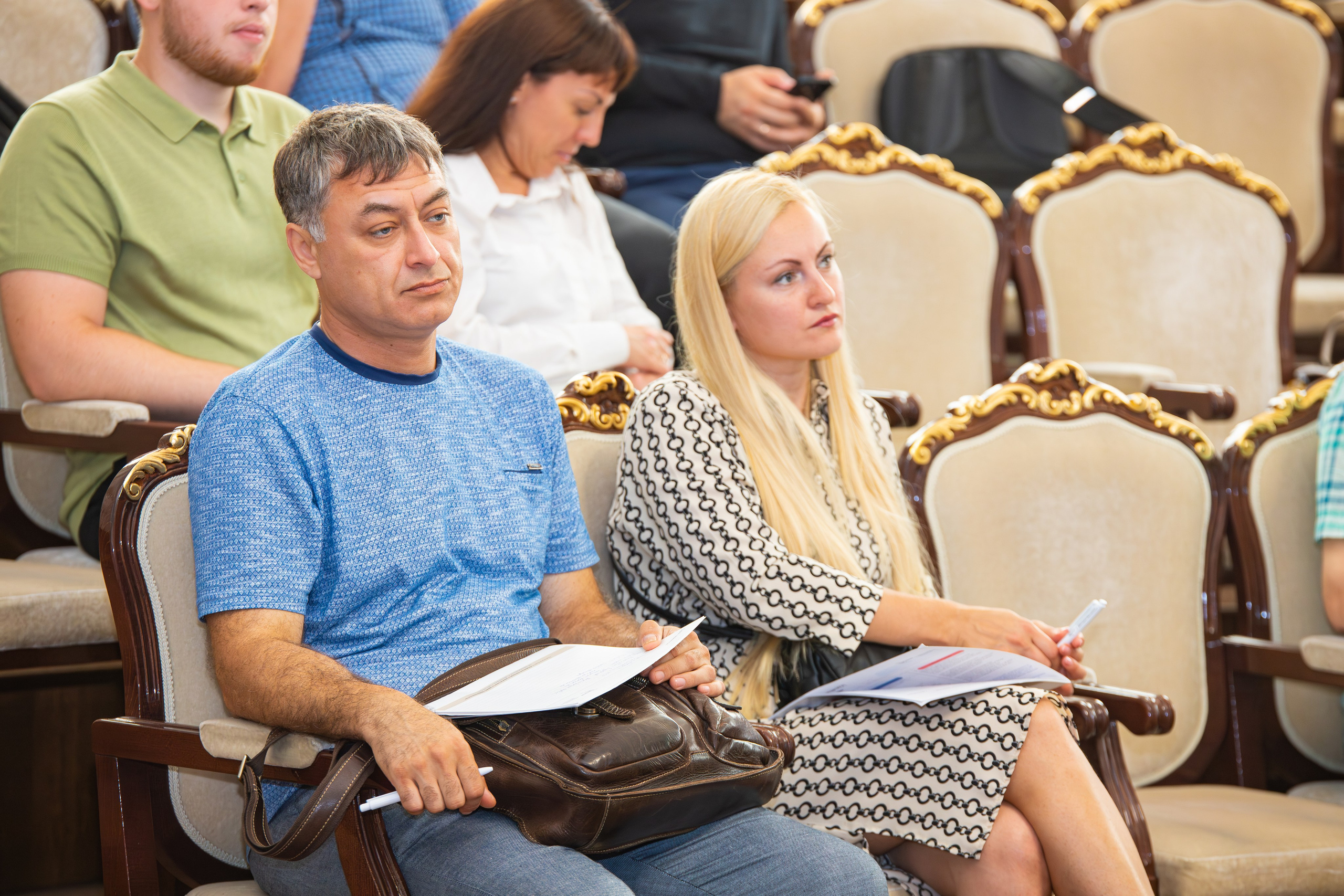 Бизнес конференция между крупным бизнесом и малым. Фотограф Александр Поздняков  Новосибирск