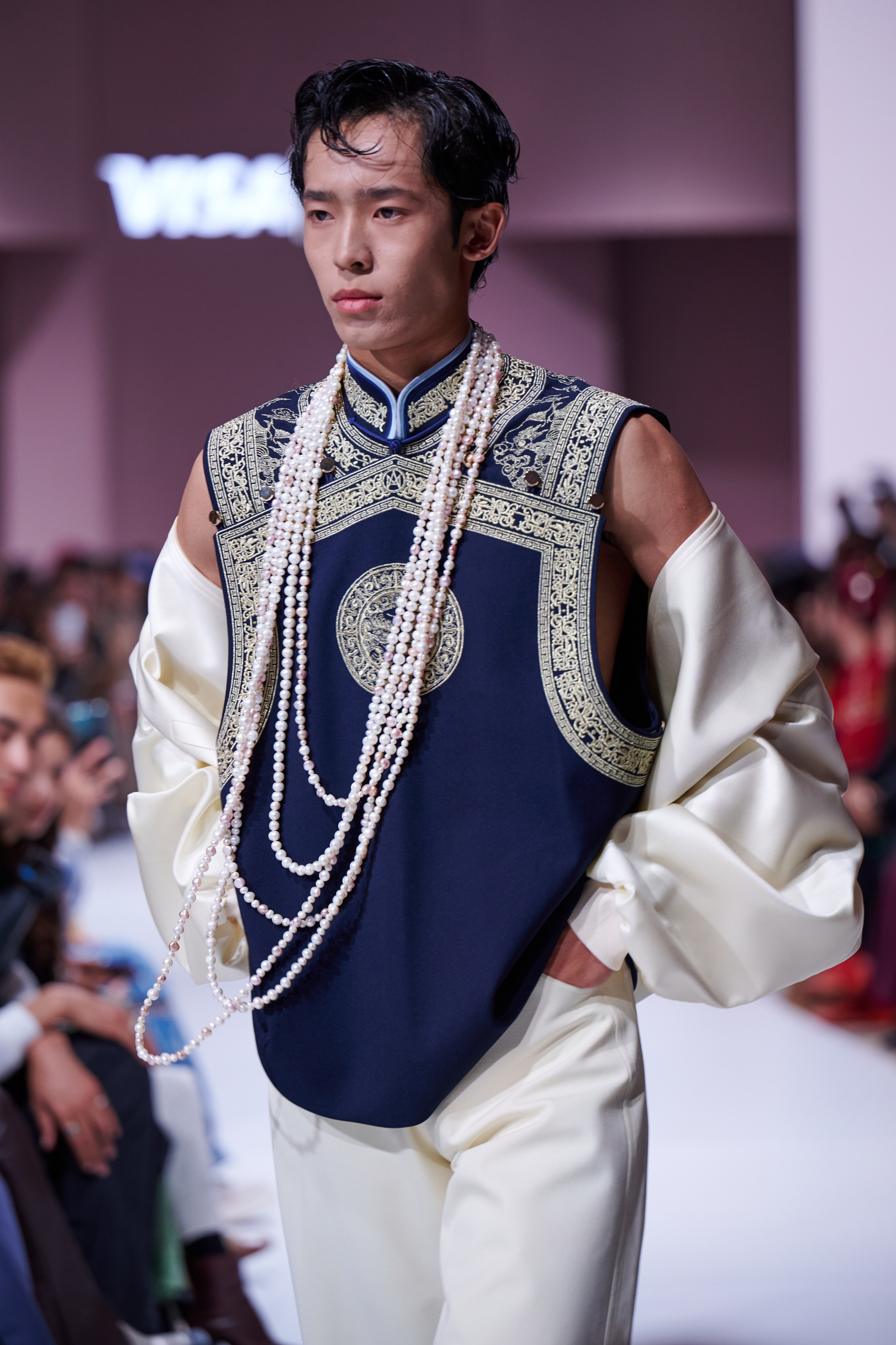 Runway | Backstage. Nadi Valiyeva | Fashion & Art Photographer