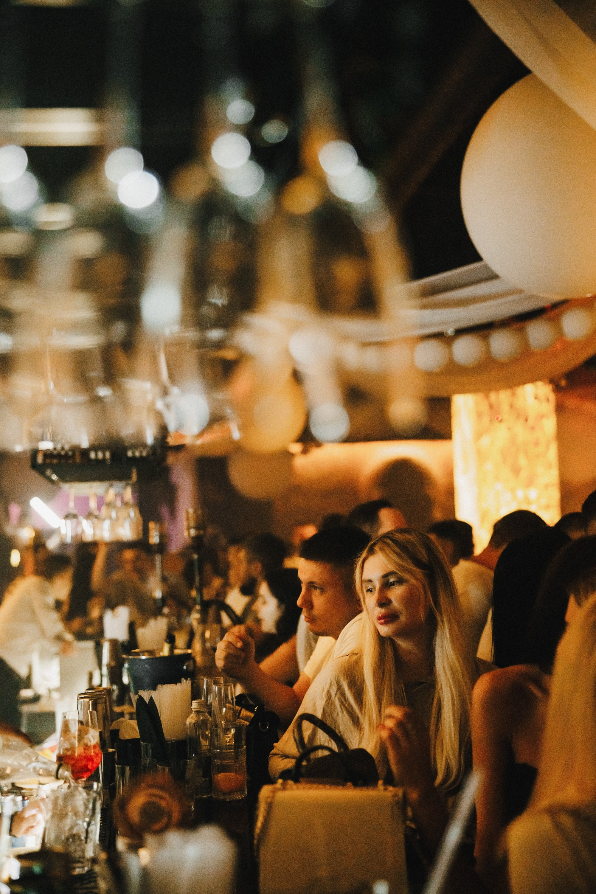 Вечеринка в «Liquor». Никита Селиванов, свадебный фотограф в Санкт-Петербурге
